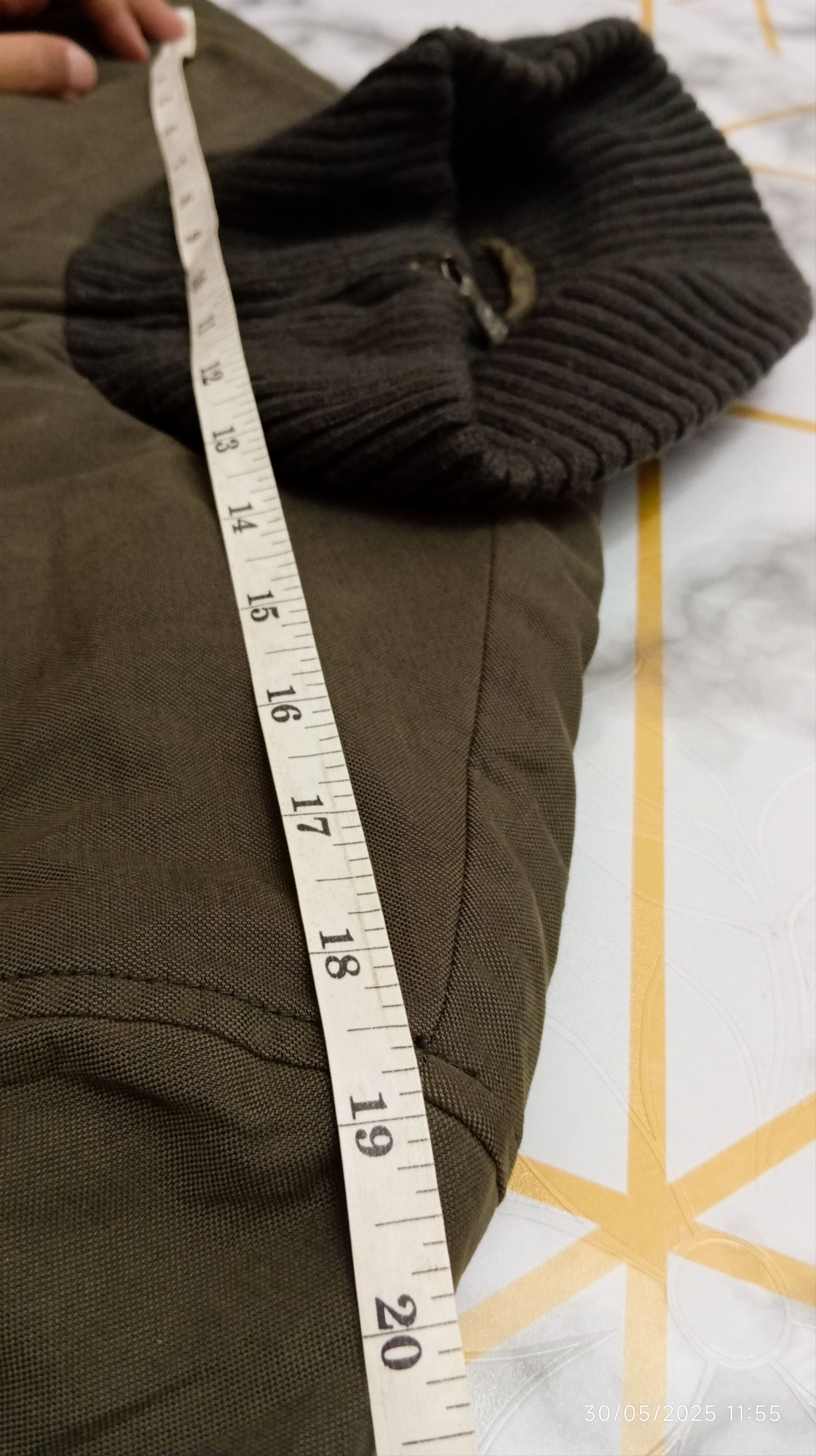 Calvin Klein × Vintage Vintage Calvin Klein Mass Green Zipper Jacket Size US L / EU 52-54 / 3 - 9 Thumbnail