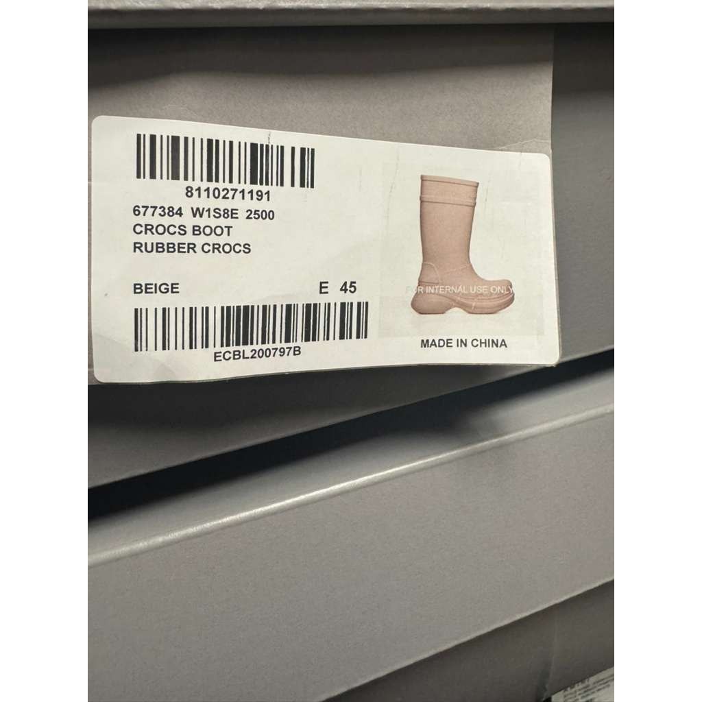 Balenciaga o1rshd1 Crocs Rubber Boots in Beige Size US 12 / EU 45 - 23 Thumbnail