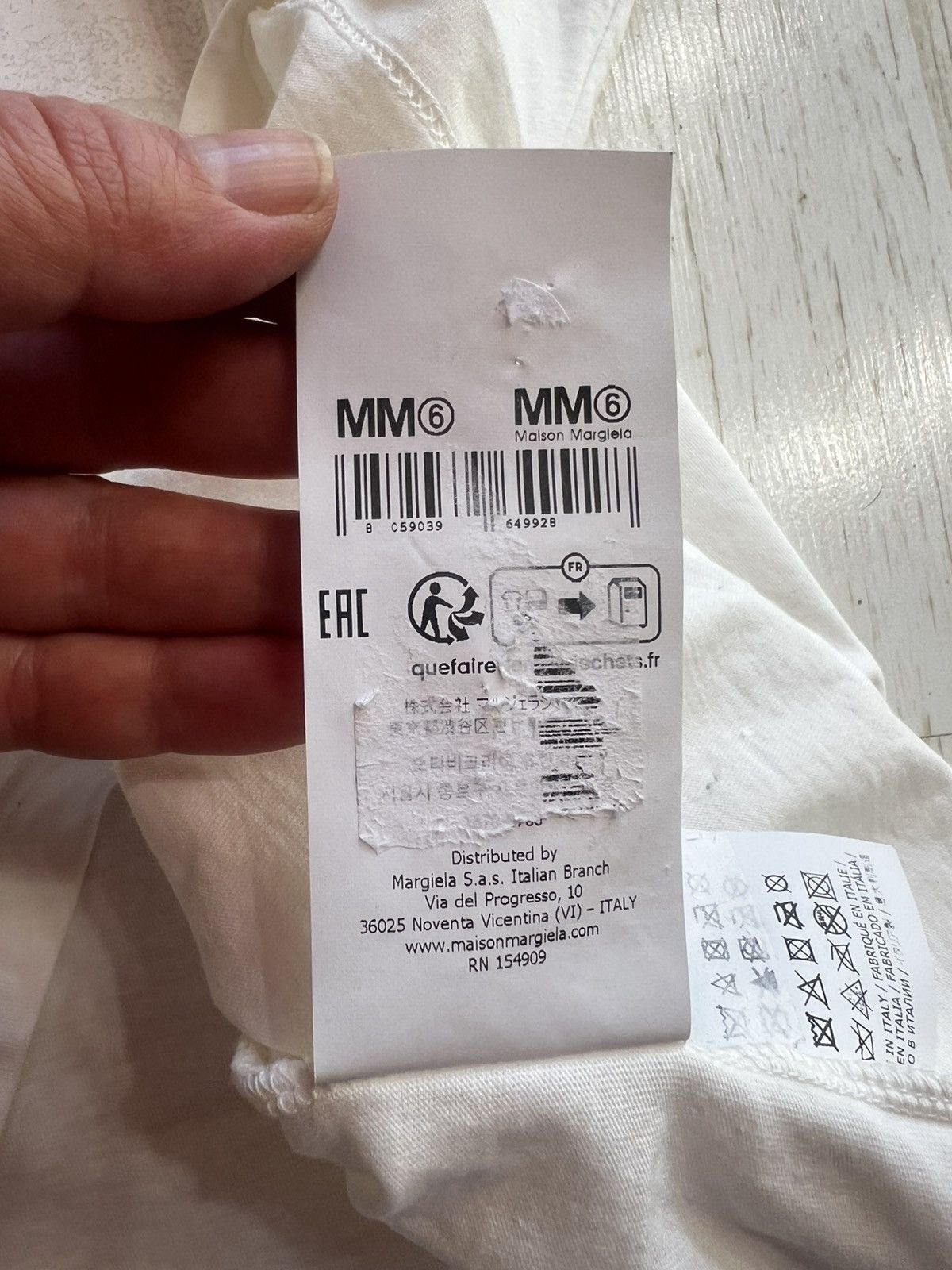 Maison Margiela MM6 Maison Margiela White Hooded Tank Top Size M 2025 Size US M / EU 48-50 / 2 - 13 Thumbnail