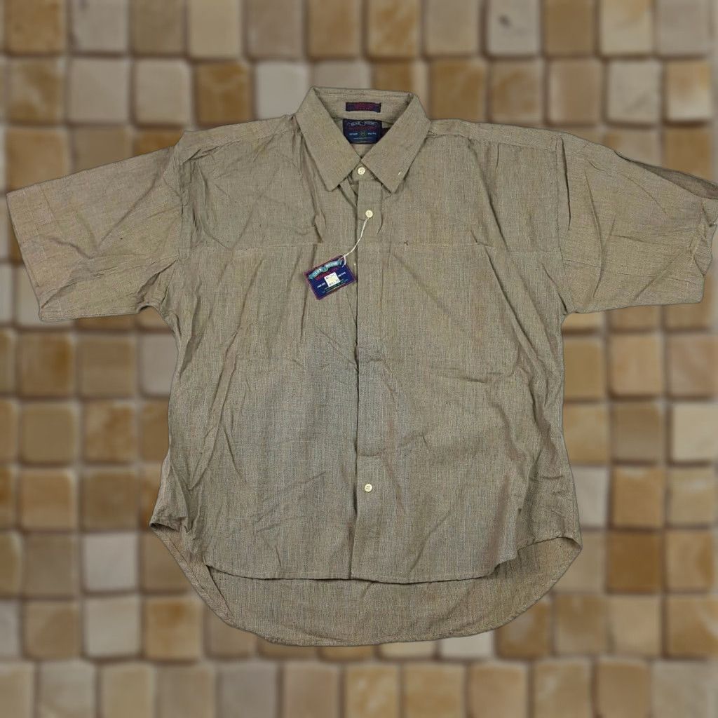 Members Only VINTAGE Members Only Shirt Beige Short Sleeve Button-Up Pocket 90s L Mens Size US L / EU 52-54 / 3 - 1 Thumbnail