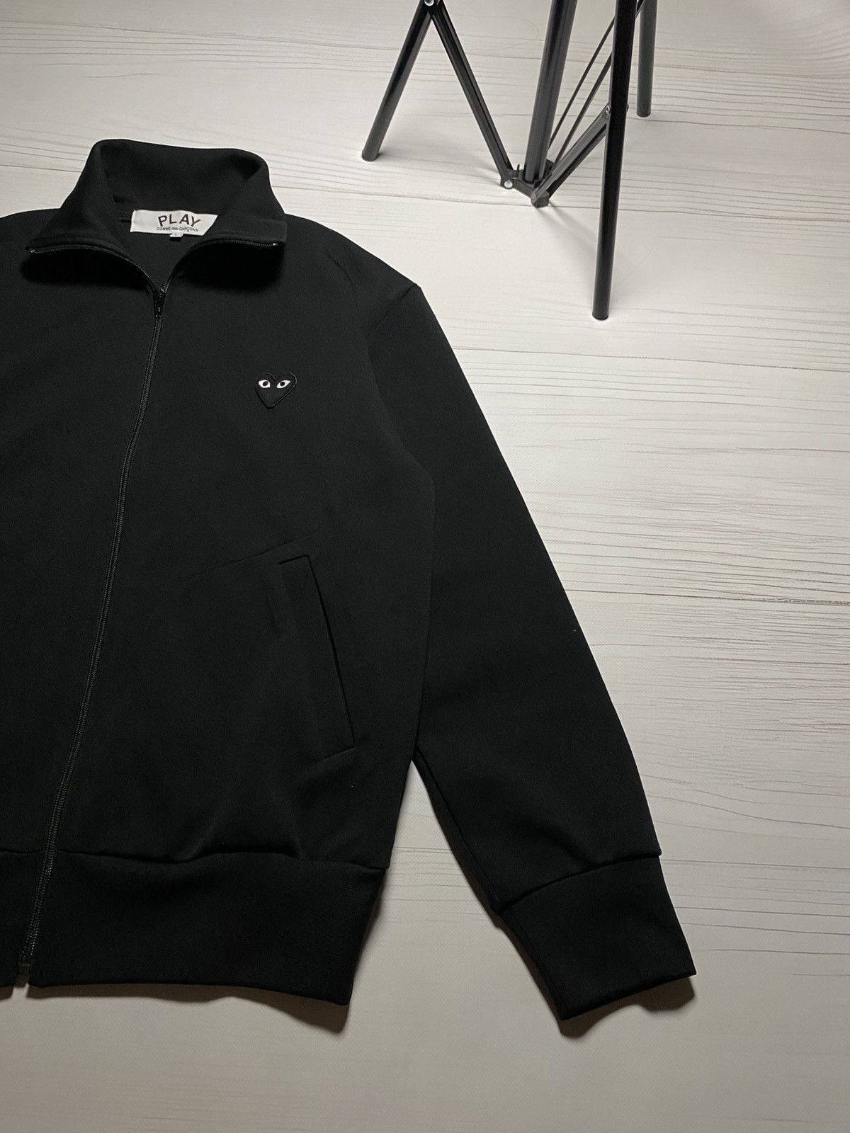 Comme des Garcons PLAY Comme Des Garcons PLAY Big logo y2k zip jacket Size US L / EU 52-54 / 3 - 8 Thumbnail