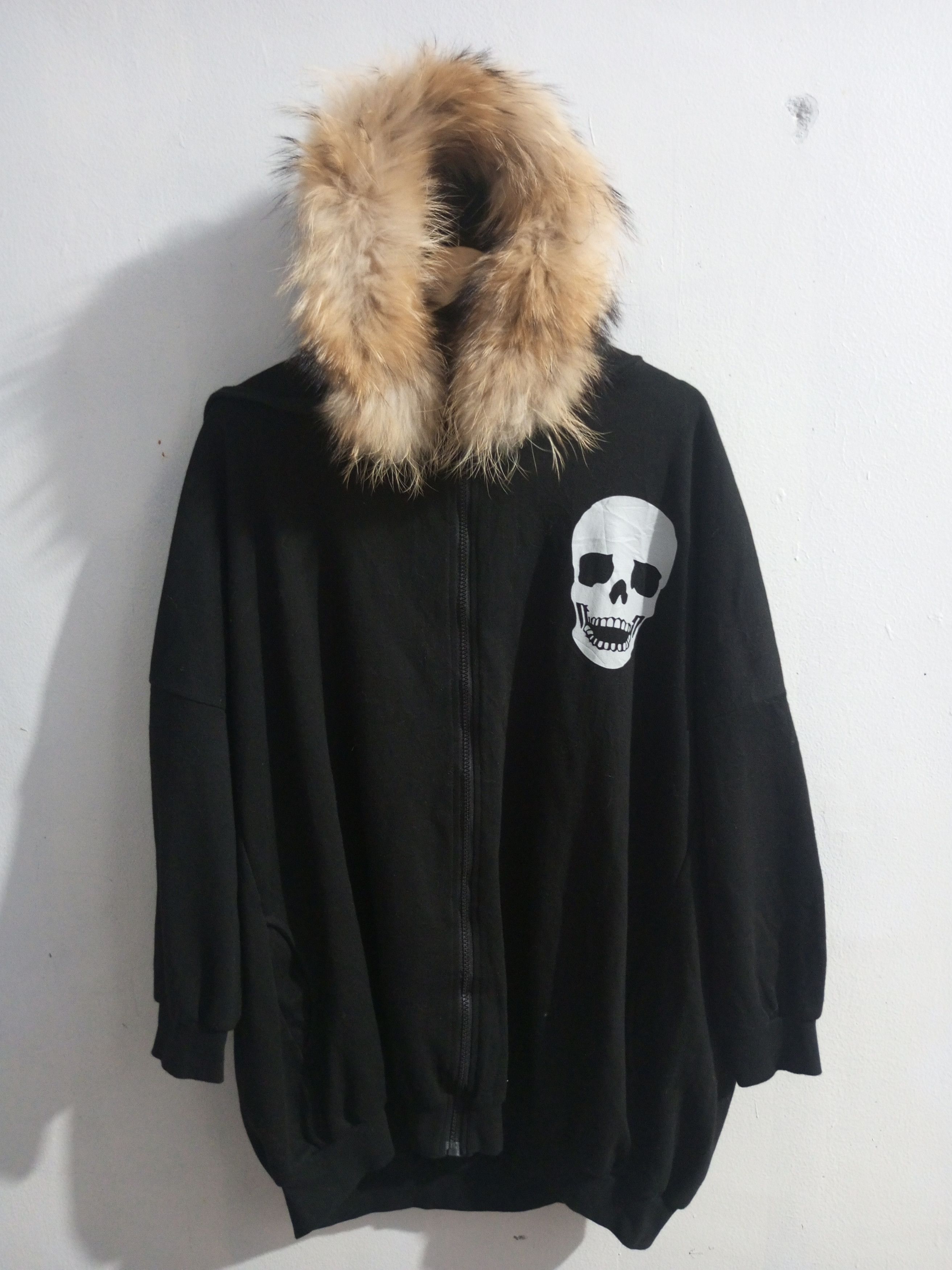Japanese Brand Pink sisly skull oversize fur hoodie Size XL / US 12-14 / IT 48-50 - 1 Thumbnail