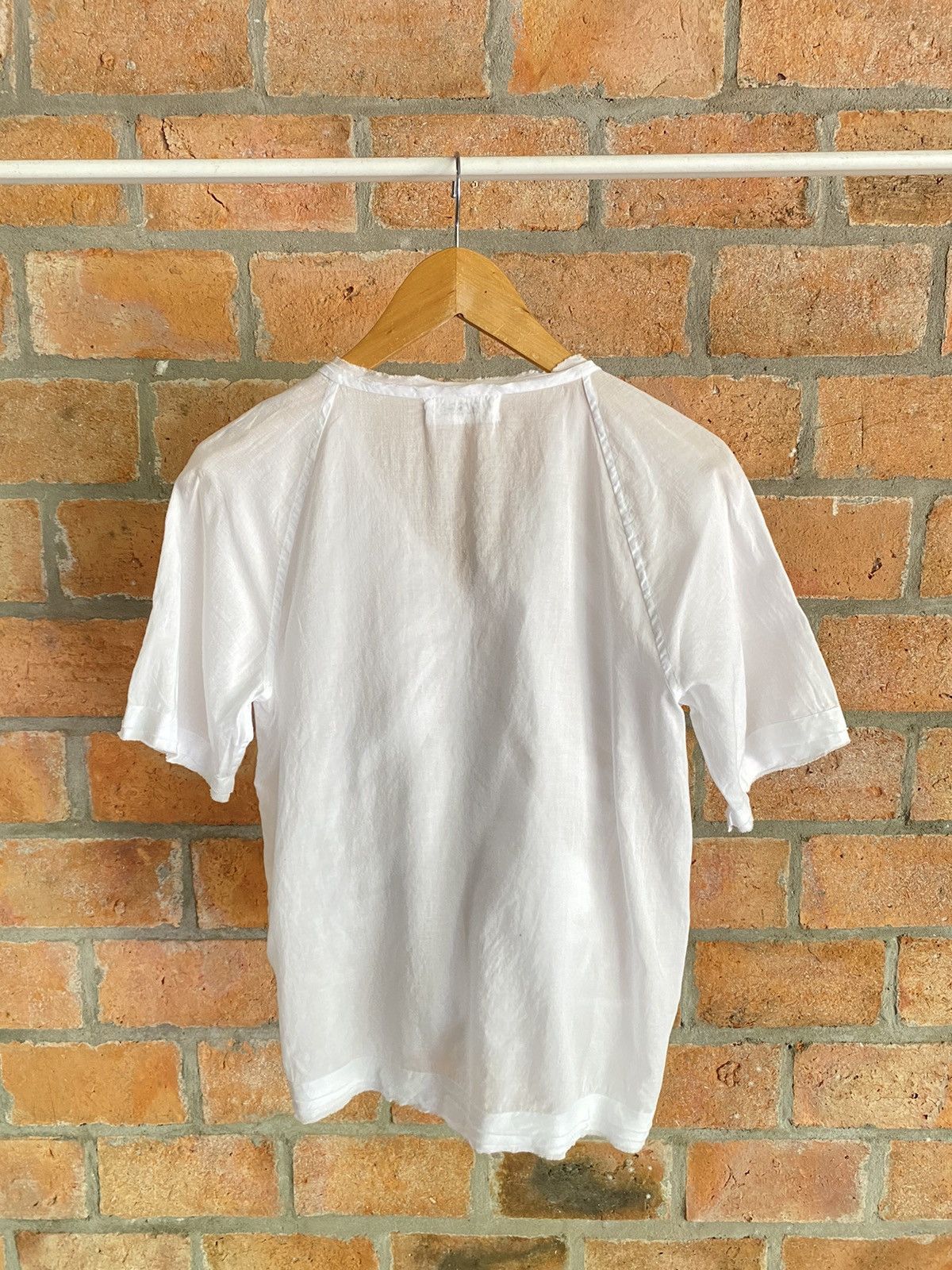 Zucca ZUCCA White pleated V-neck shirt Size M / US 6-8 / IT 42-44 - 2 Thumbnail