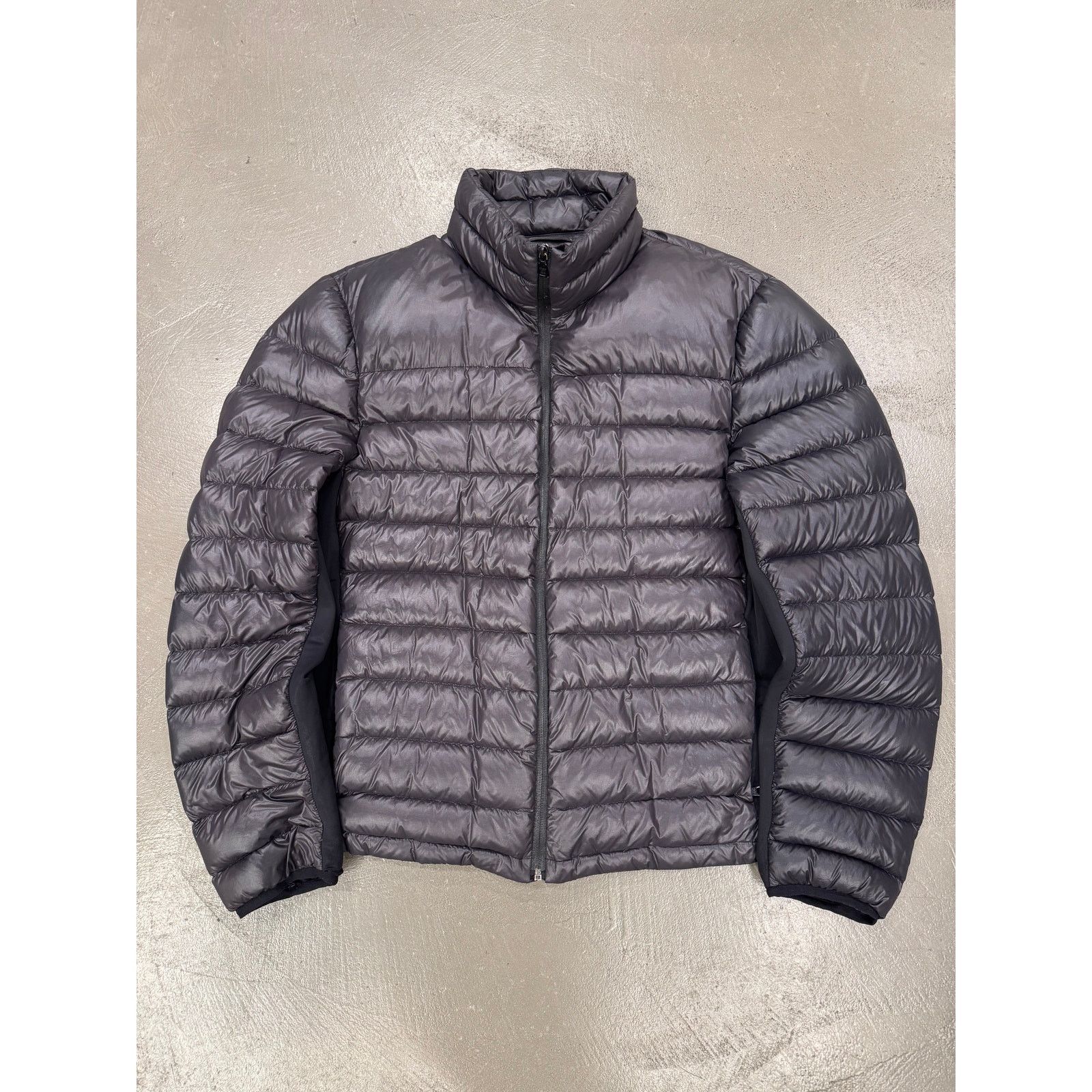 Prada 2011 Prada nylon puffer jacket Size US XL / EU 56 / 4 - 1 Thumbnail