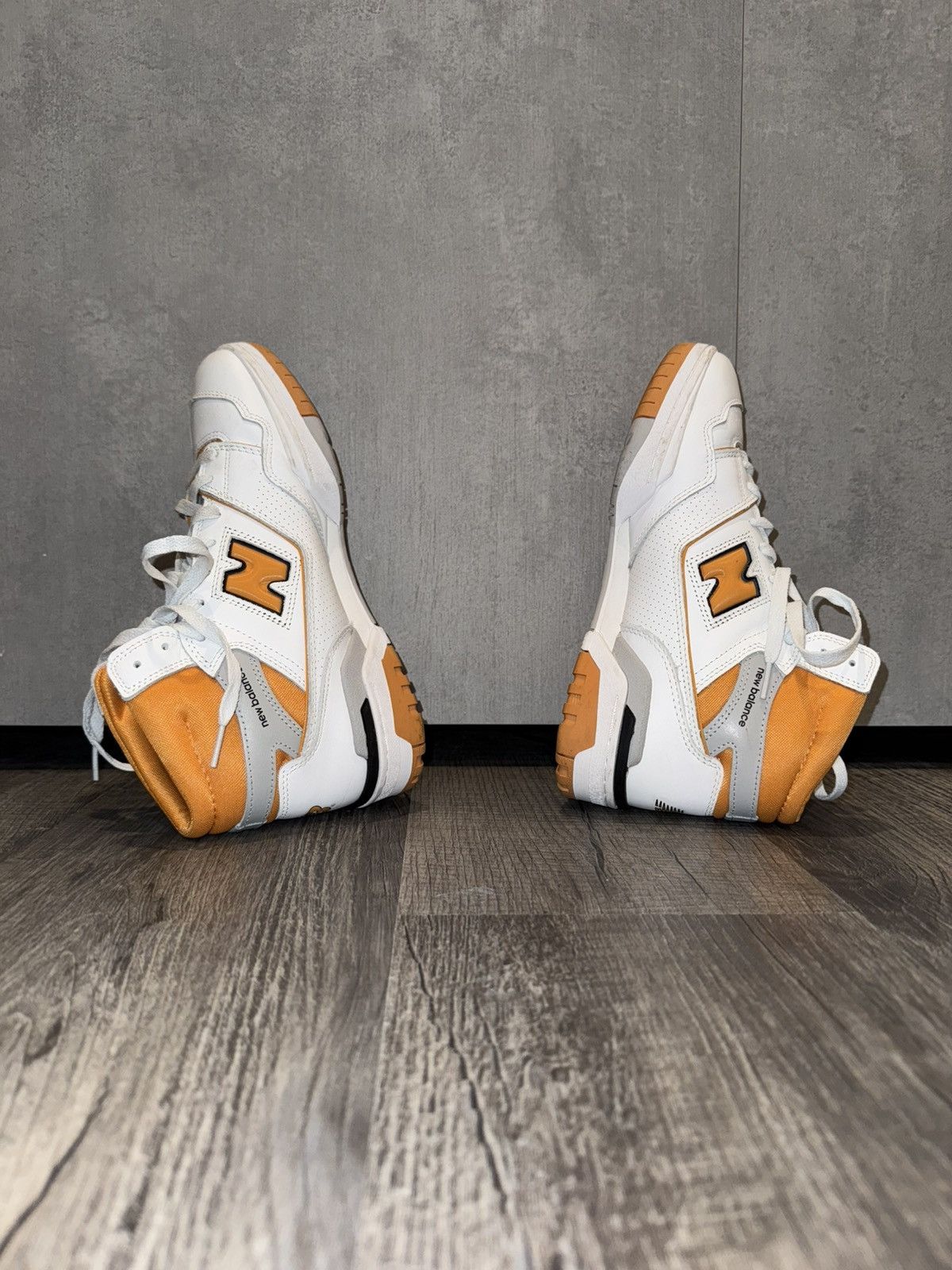 New Balance Men’s New Balance 650R White/Canyon Size US 9 / EU 42 - 5 Thumbnail