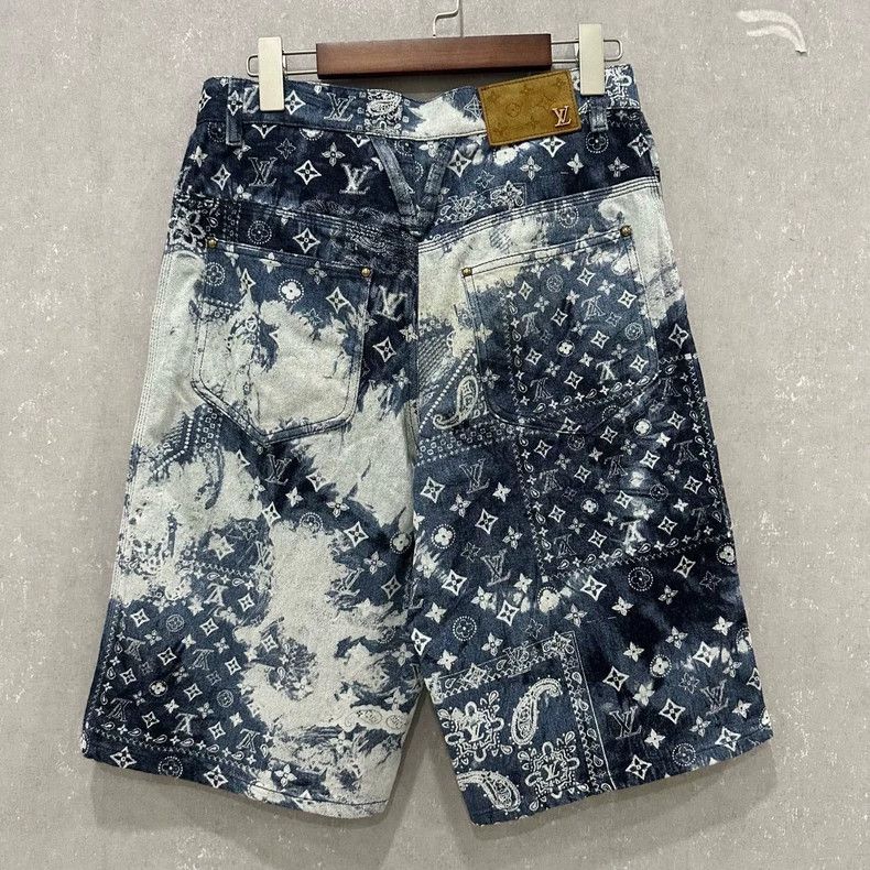 Louis Vuitton Louis Vuitton Cashew denim shorts 2505-Nextarrow Size US 29 - 2 Thumbnail