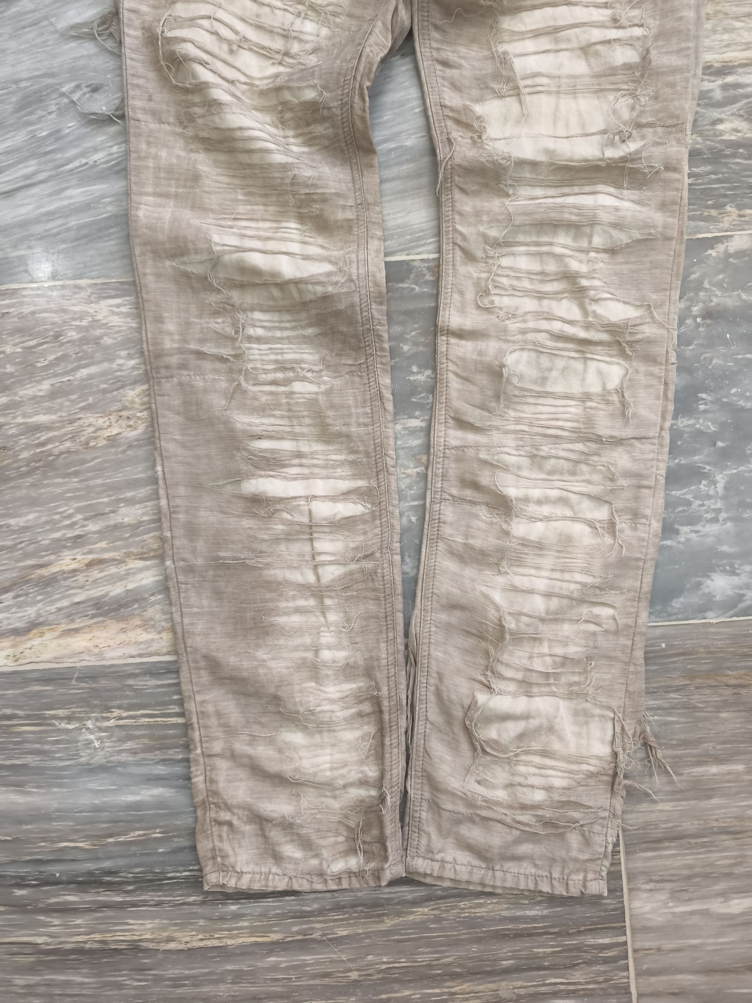 Just Cavalli JUST CAVALLI DISTRESSED DOUBLE LAYER DIE DYE JEANS 2000S Size US 31 - 3 Thumbnail