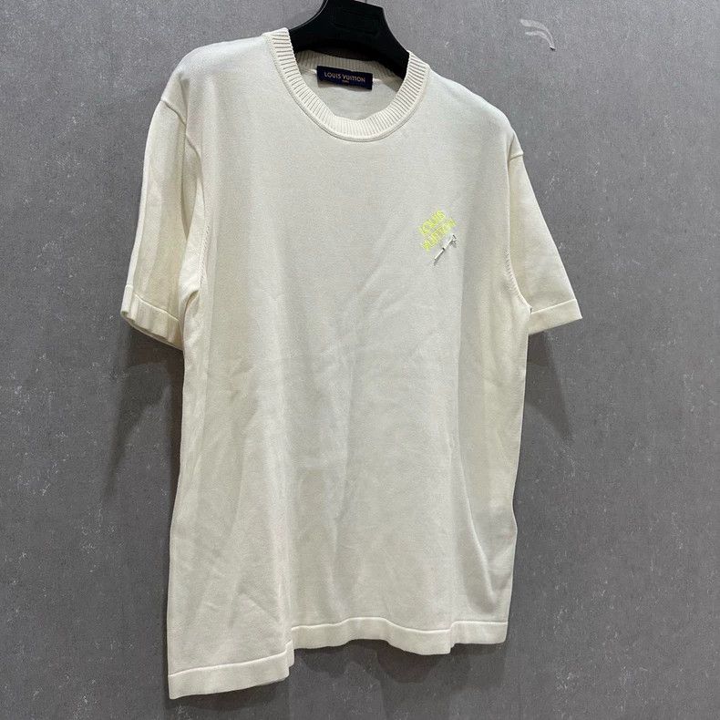 Louis Vuitton Louis Vuitton Fluorescent green pin logo knitted short sle Size US L / EU 52-54 / 3 - 3 Thumbnail