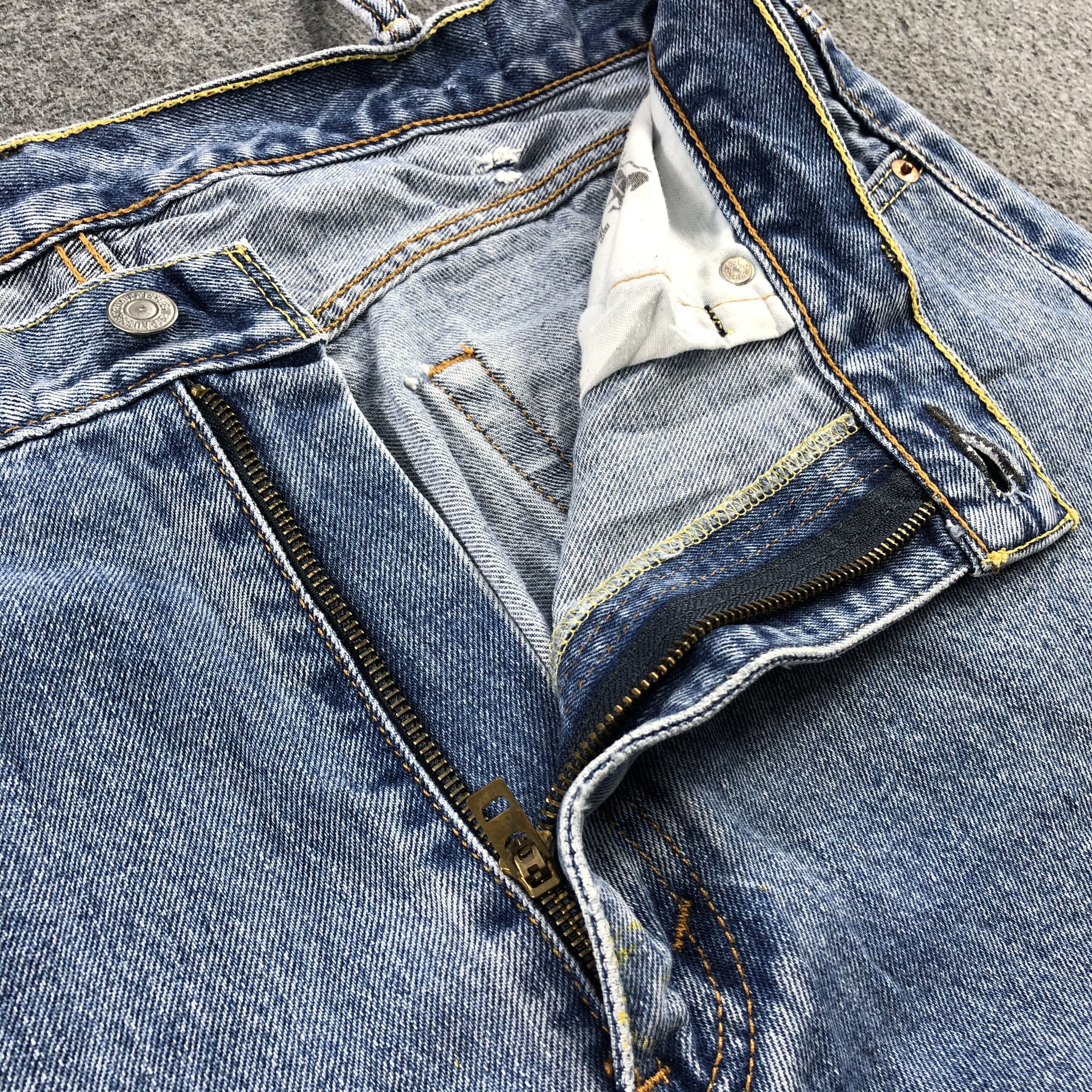 Levi's Vintage Blue Wash Levis 505 Jeans-J2053 Size US 38 / EU 54 - 11 Thumbnail