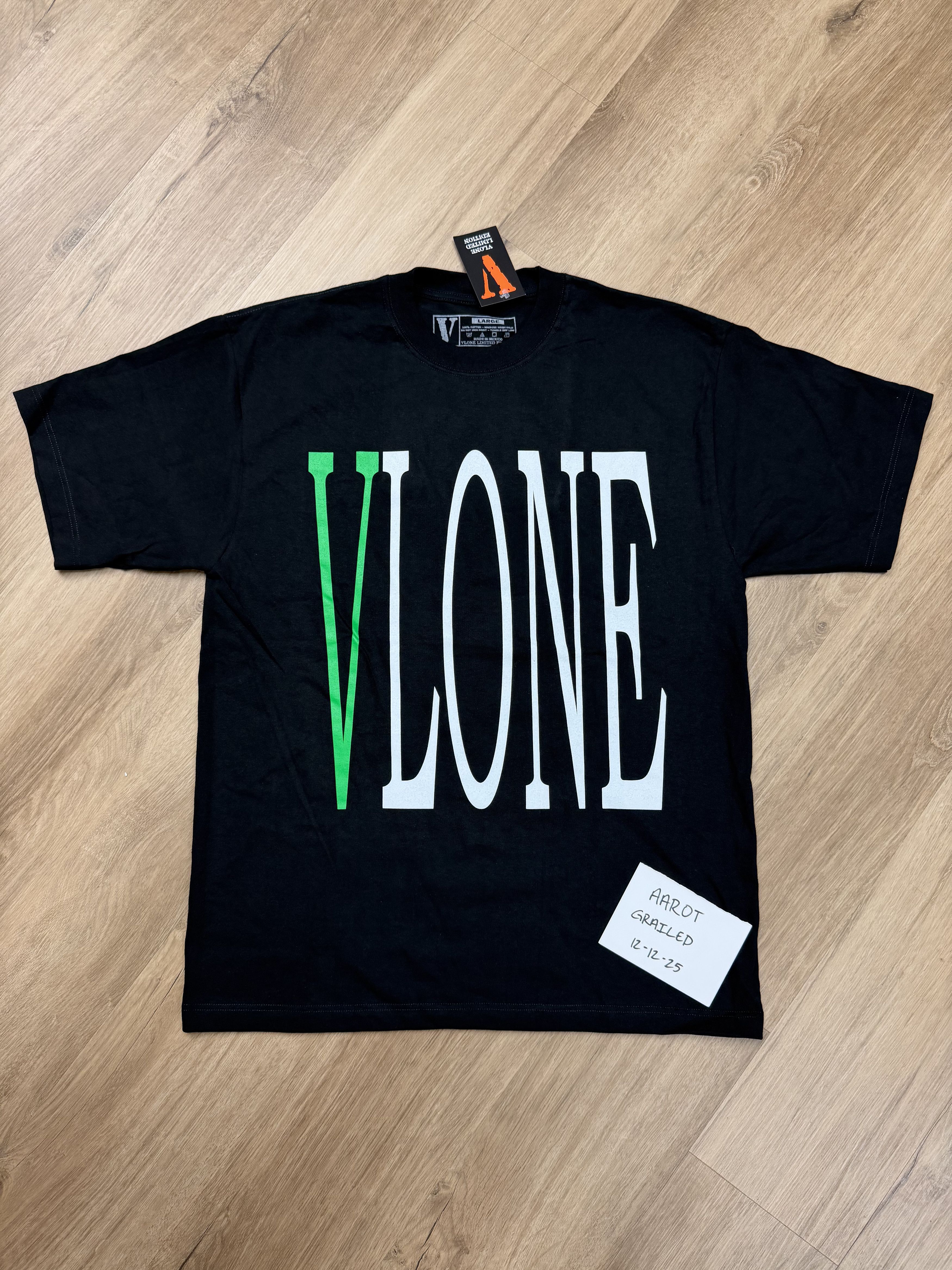 Vlone VLONE Staple T-Shirt Black/Green Size US L / EU 52-54 / 3 - 1 Thumbnail