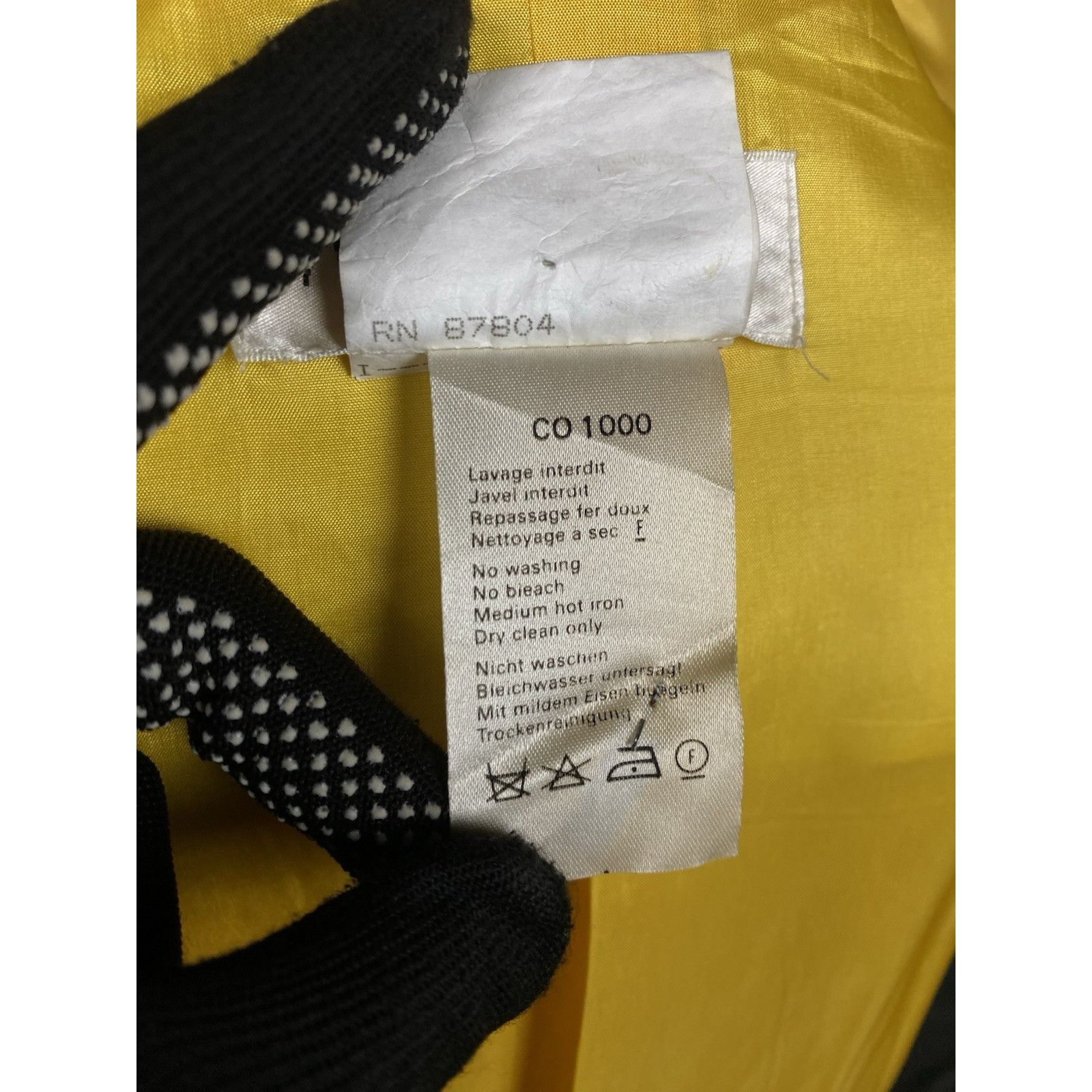Yves Saint Laurent YSL Variation Women's Yellow Silk Short Sleeve Blazer Jacket Size L / US 10 / IT 46 - 11 Thumbnail