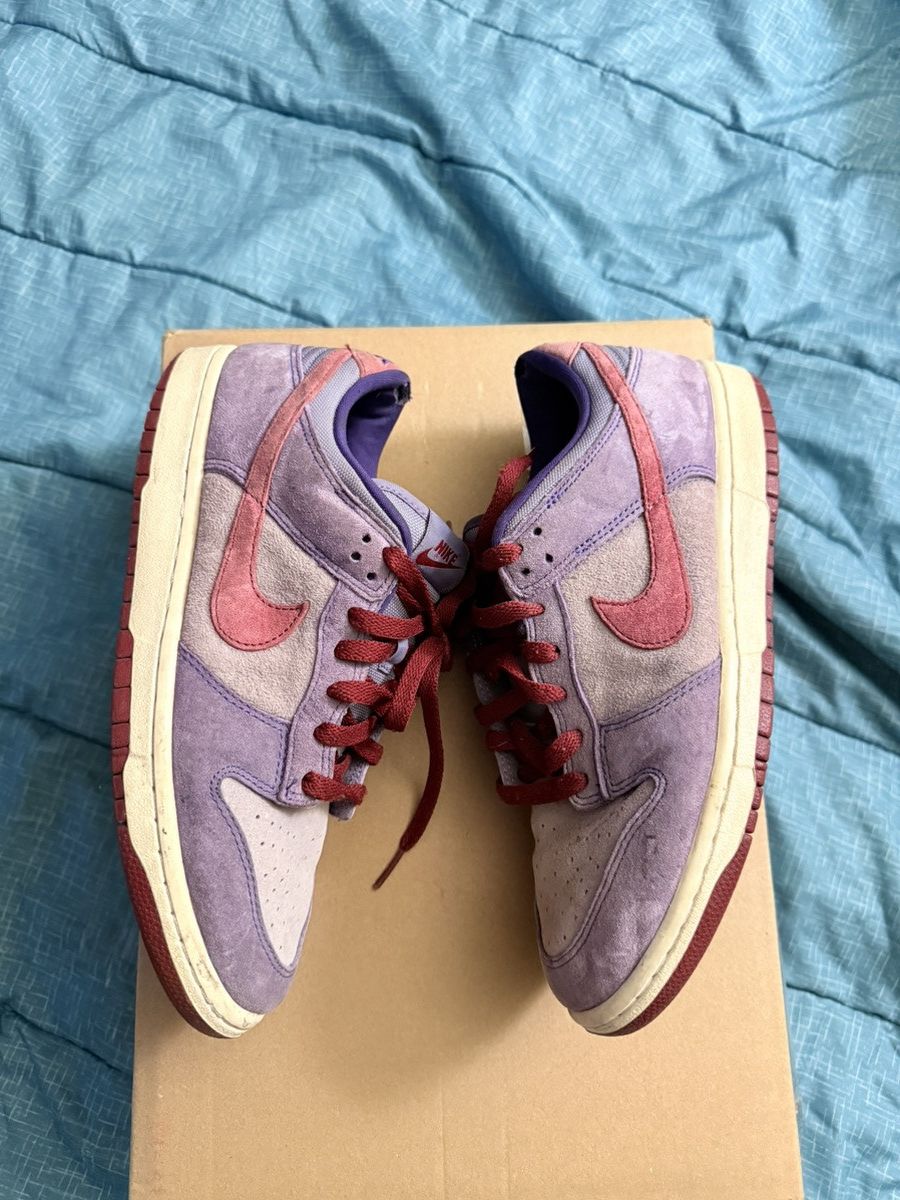 Nike Nike Low Top Dunks “Plum” Size US 9 / EU 42 - 2 Thumbnail