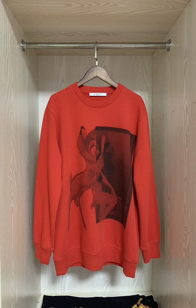 Givenchy Givenchy GVC Red Deer Hoodie in M size, 98% new Size US M / EU 48-50 / 2 - 1 Thumbnail