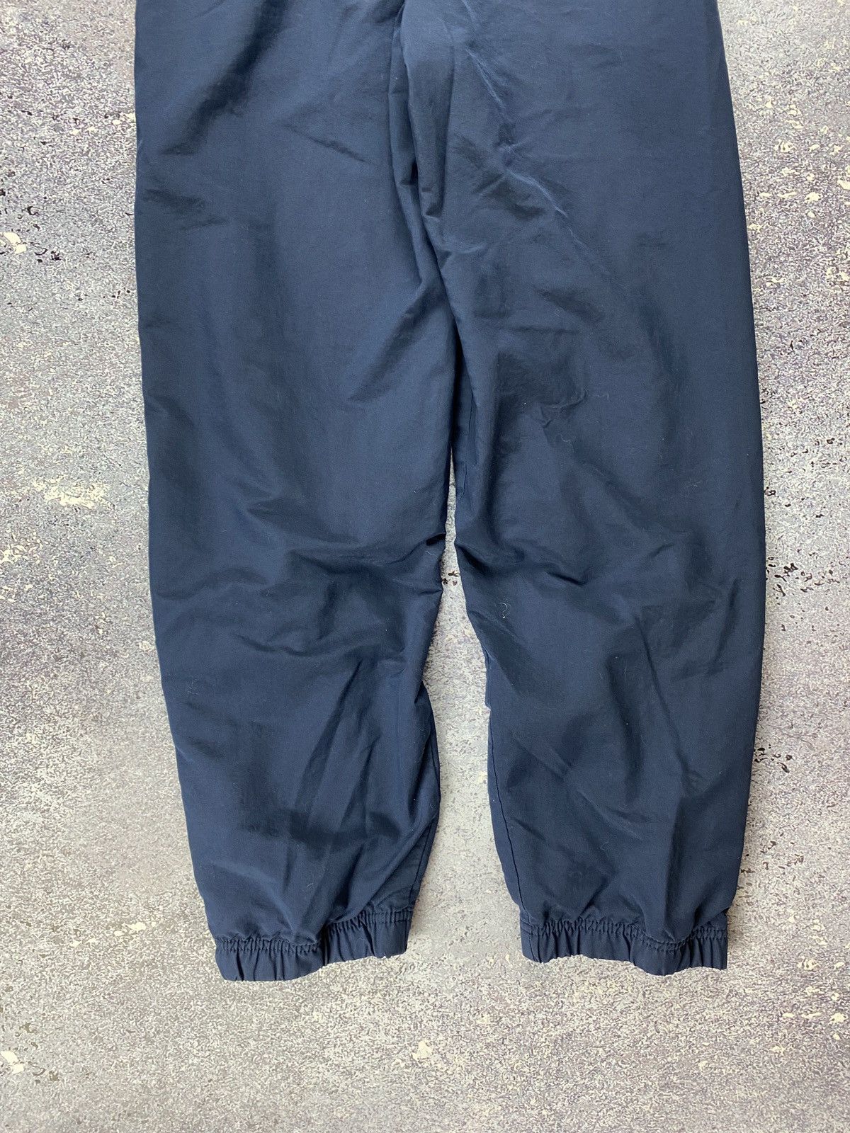Nike Vintage Nike Nylon Track Pants Size US 32 / EU 48 - 6 Thumbnail