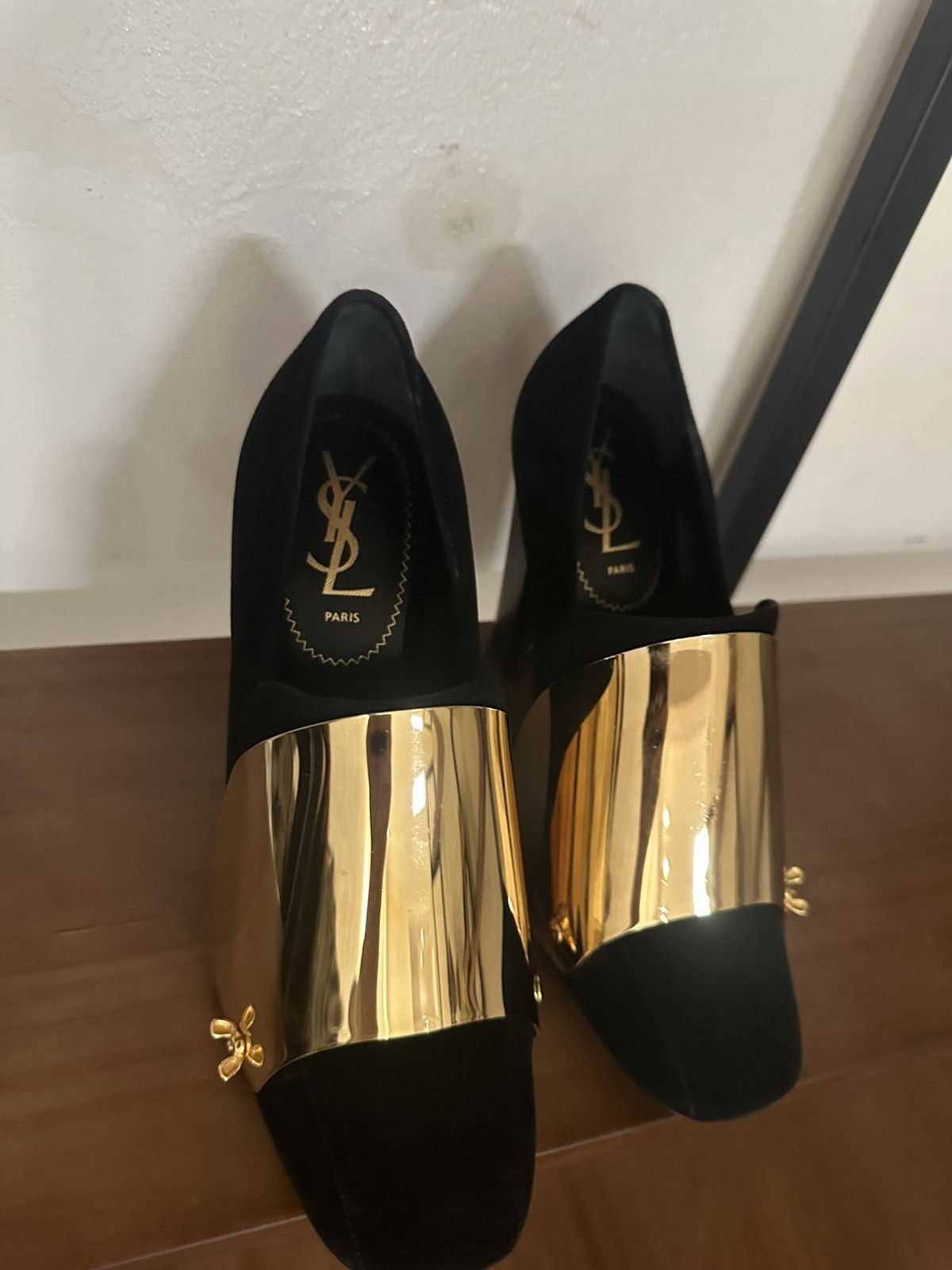 Yves Saint Laurent YSL Black & Gold Sculpted Platform Heels Size US 8.5 / IT 38.5 - 9 Thumbnail