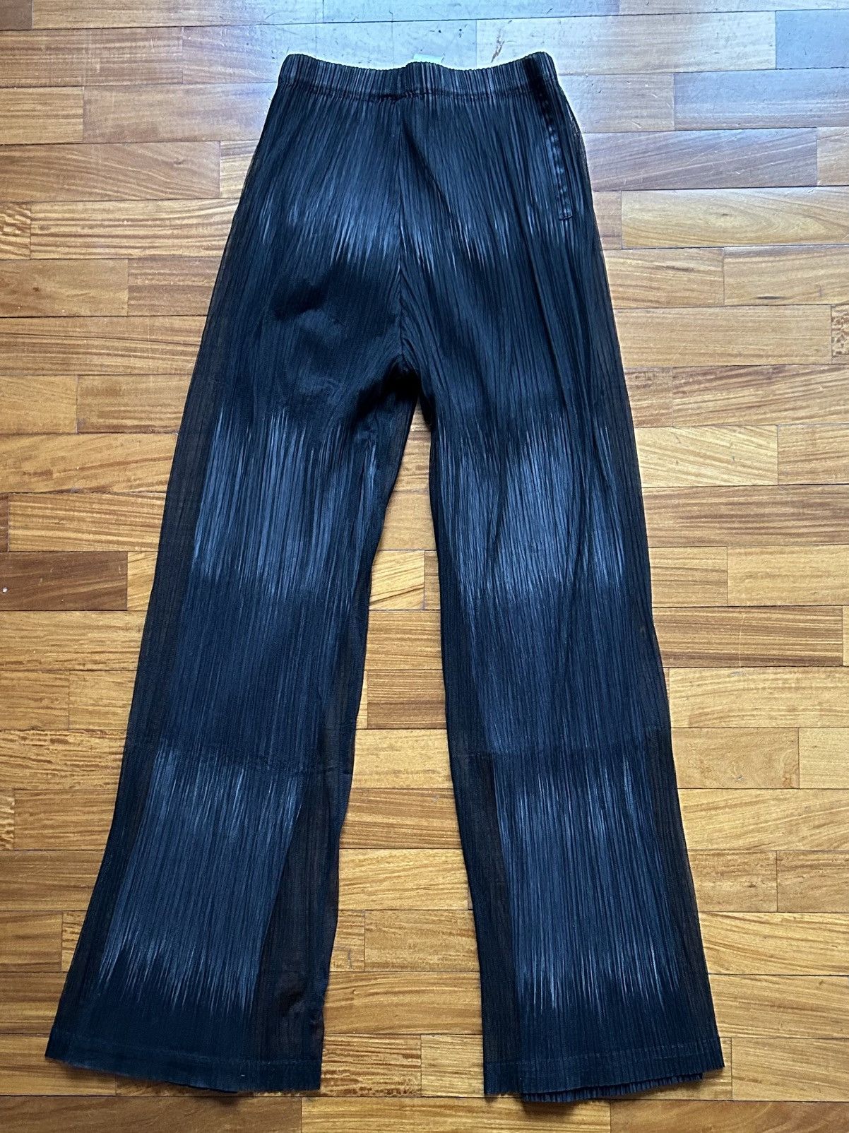 Pleats Please Issey Miyake Rare Issey Miyake Pleats Please Size 26" / US 2 / IT 38 - 2 Thumbnail