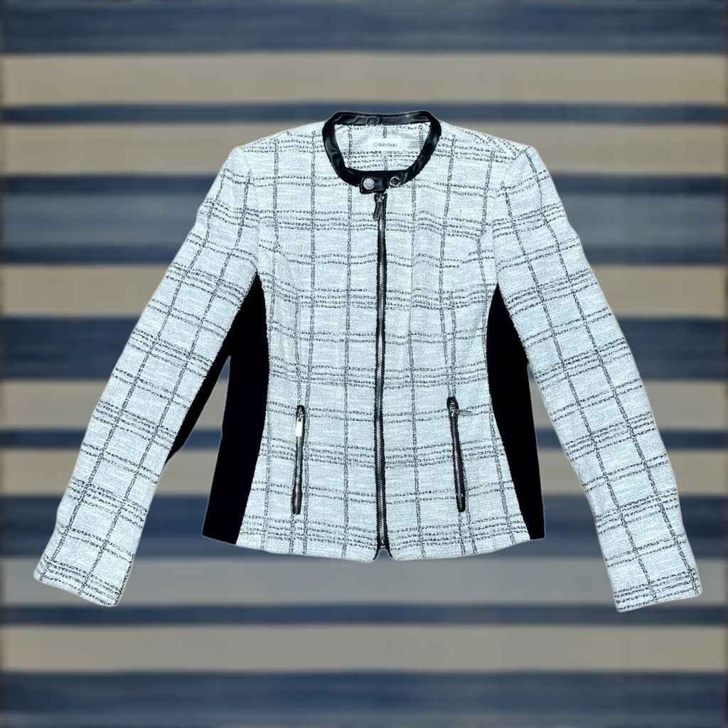 Calvin Klein Calvin Klein Blazer Women’s White & Black Plaid Shimmer Sz 6 Full Zip No Collar Jacket Size M / US 6-8 / IT 42-44 - 1 Thumbnail