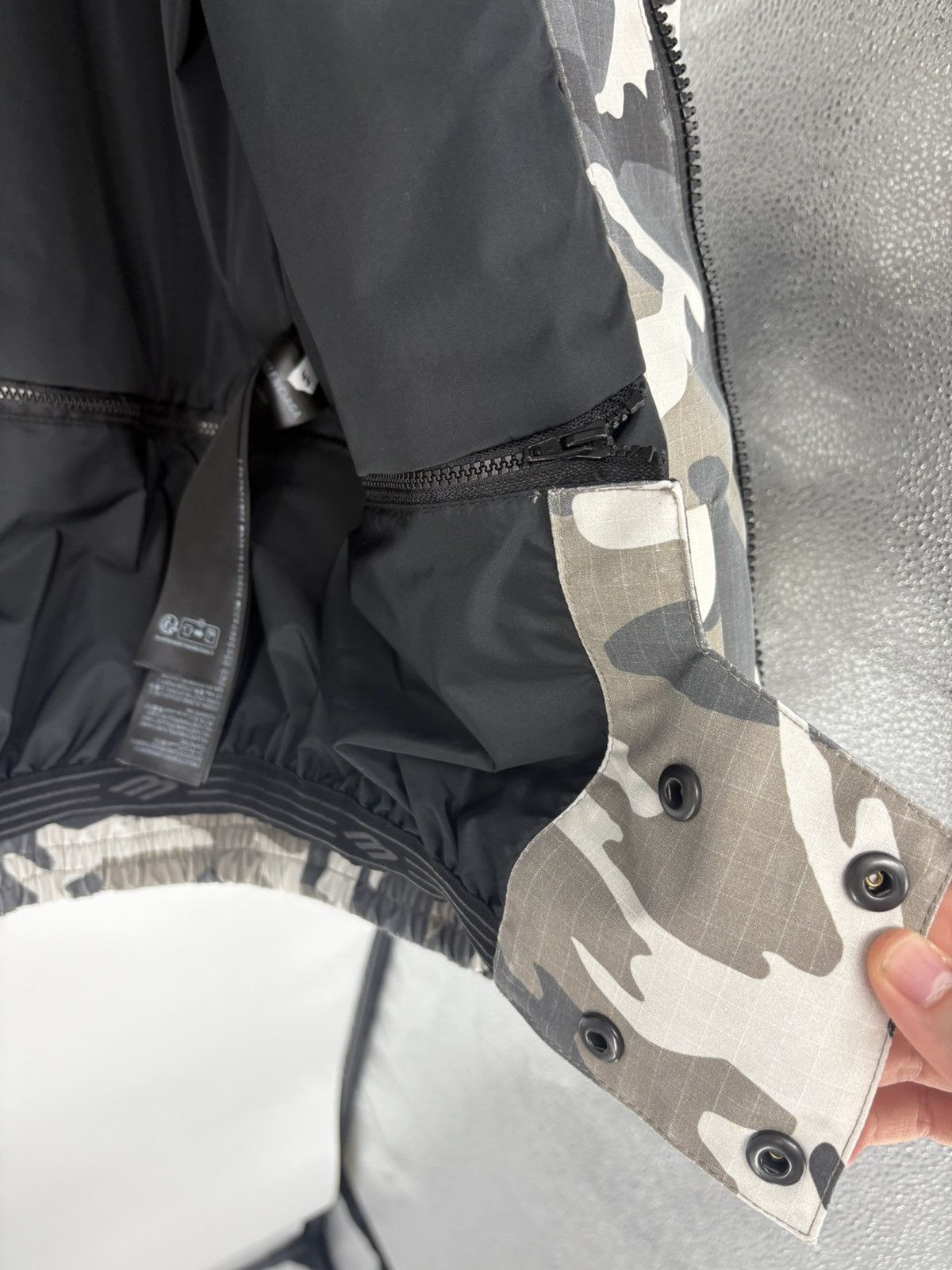 Balenciaga Balenciaga Skiwear Ski Jacket Size US L / EU 52-54 / 3 - 5 Thumbnail