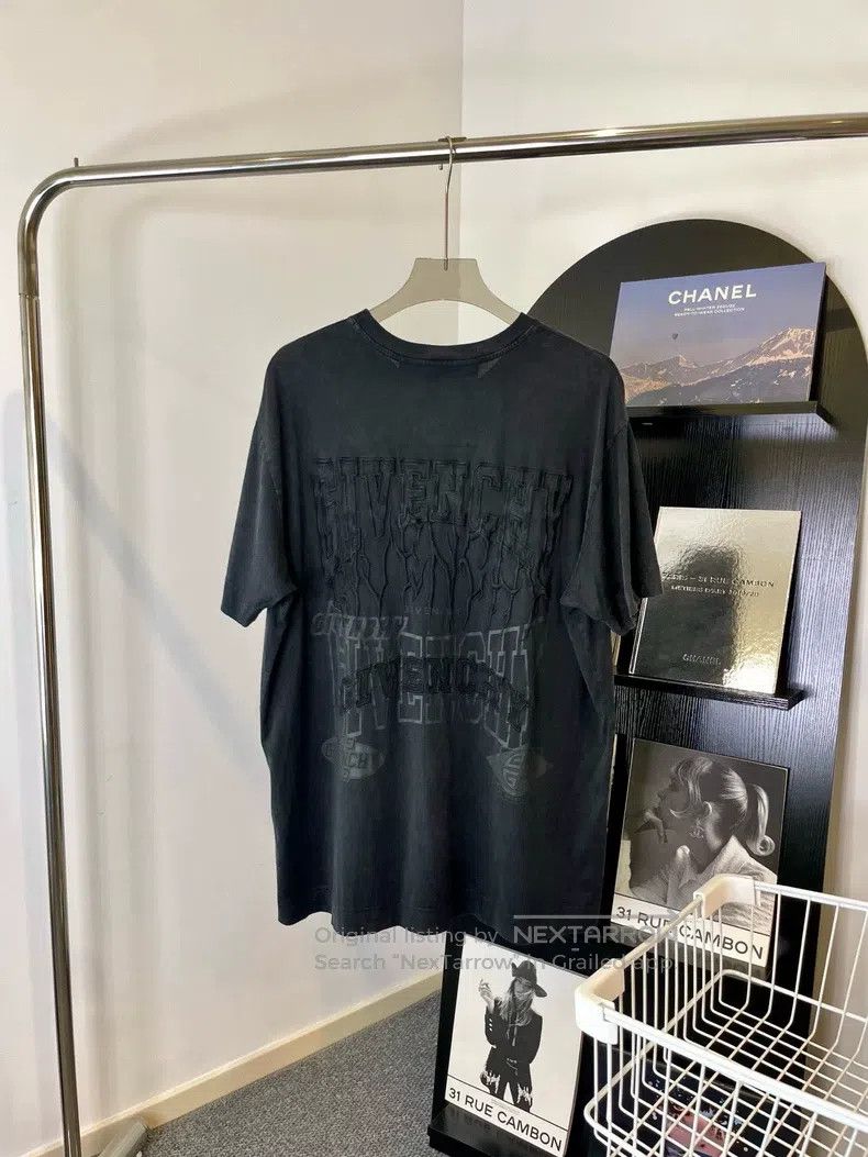 Givenchy Givenchy Washed Distressed Embroidered Sanskrit Black Shor Size US XS / EU 42 / 0 - 2 Thumbnail