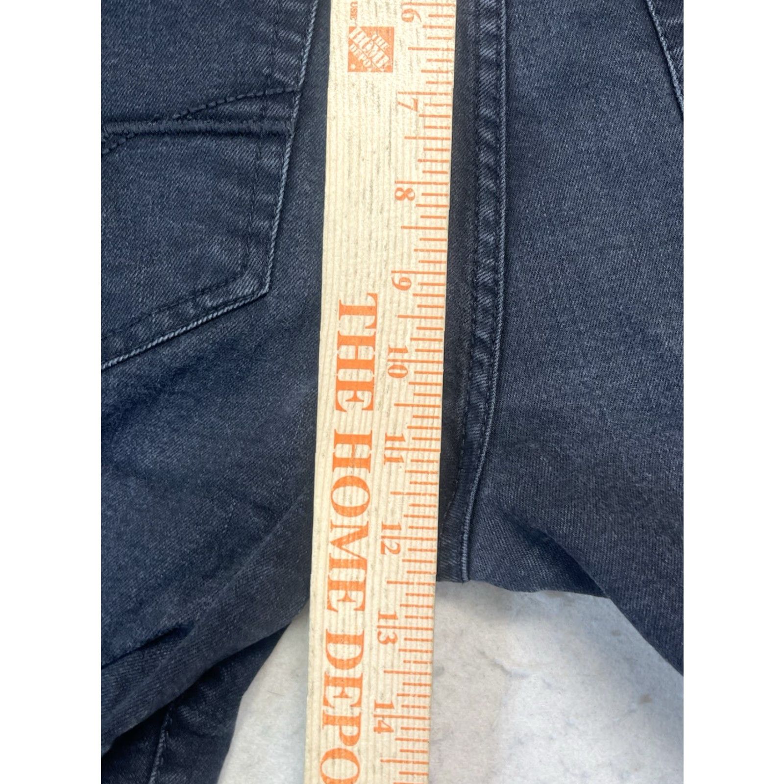 Guess GUESS Mens Bermuda Shorts Black Stretch 5-Pocket Size 31 Distressed Casual Denim Jeans Bermuda Style Front Flat 31 Distressed Black Mens Size US 31 - 4 Thumbnail