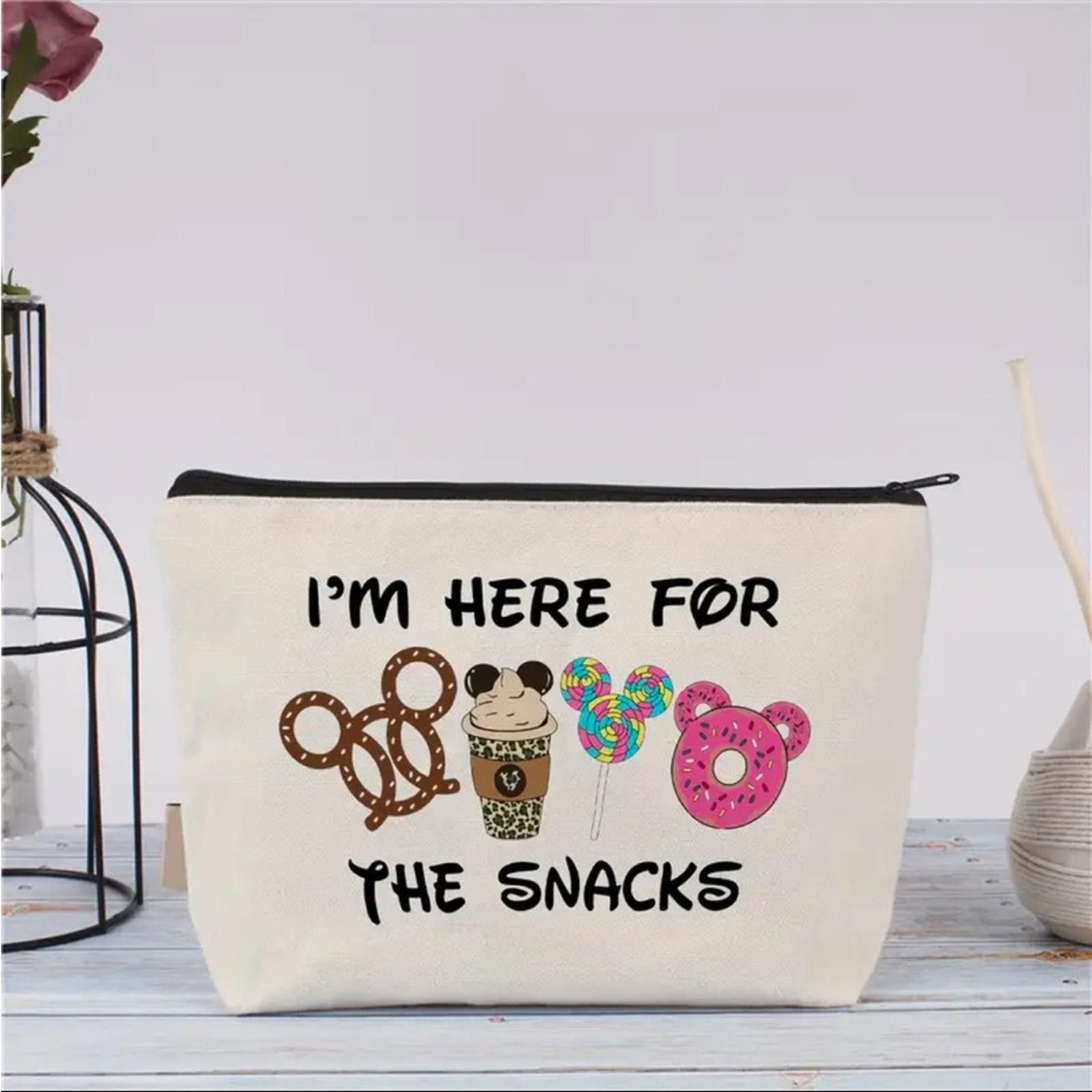 Designer Disney Style Cosmetic Bag NWT Size ONE SIZE - 1 Thumbnail