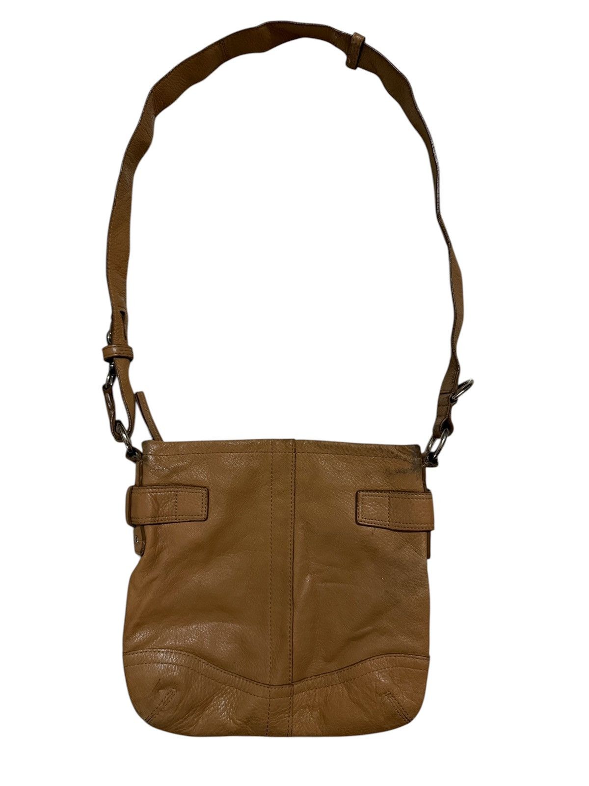 Coach Vintage Coach Tan Pebble Leather Buckle Shoulder Bag Size ONE SIZE - 2 Thumbnail