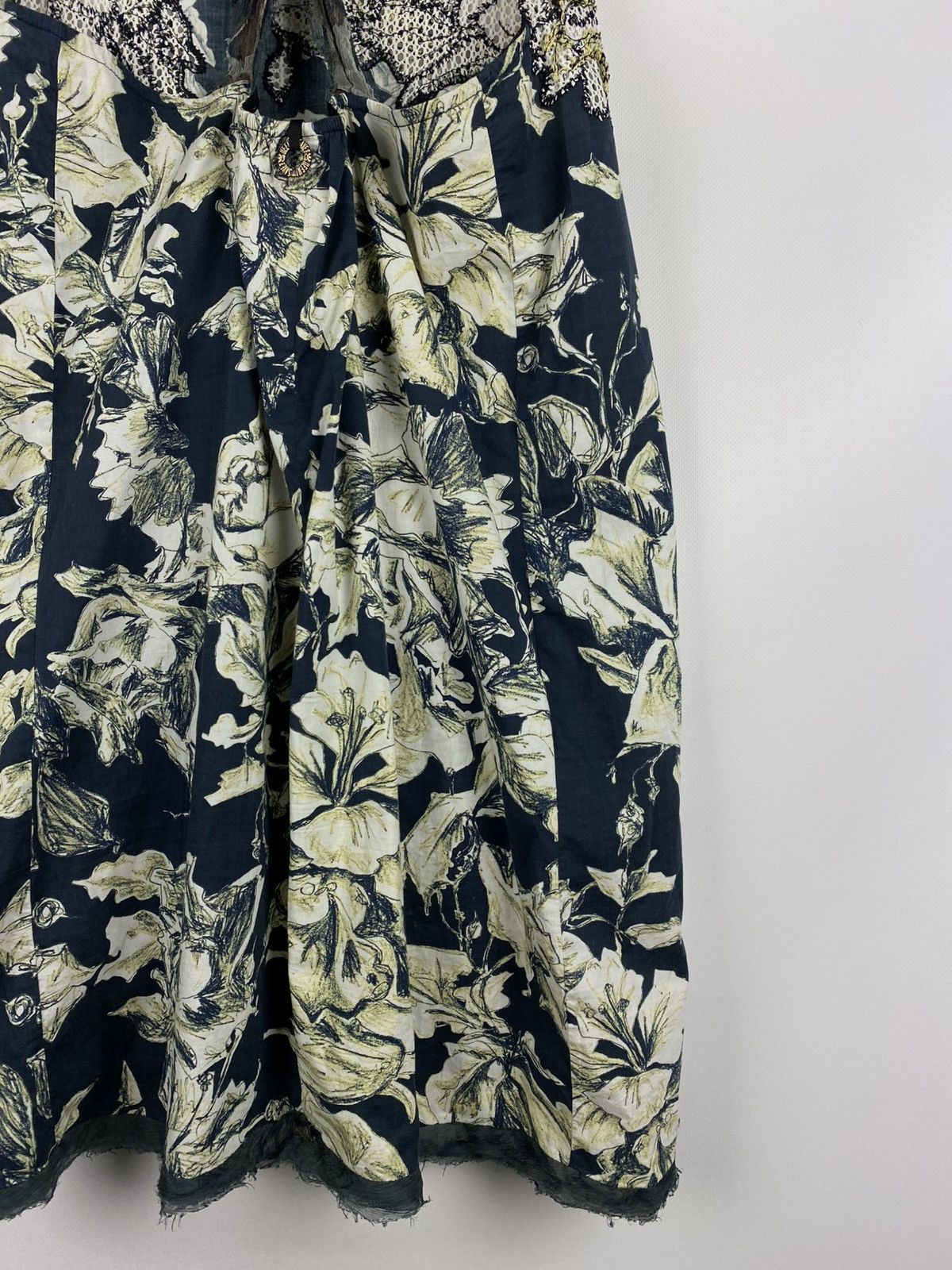 Designer Save The Queen ladies overprinted Y2K sleeveless dress Size XL / US 12-14 / IT 48-50 - 18 Thumbnail