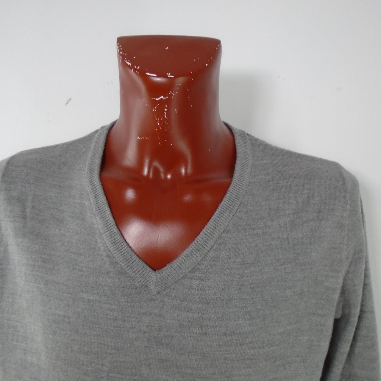 Calvin Klein Men's Sweater Calvin Klein. Grey. XXL. Used. Good Size US XXL / EU 58 / 5 - 6 Thumbnail