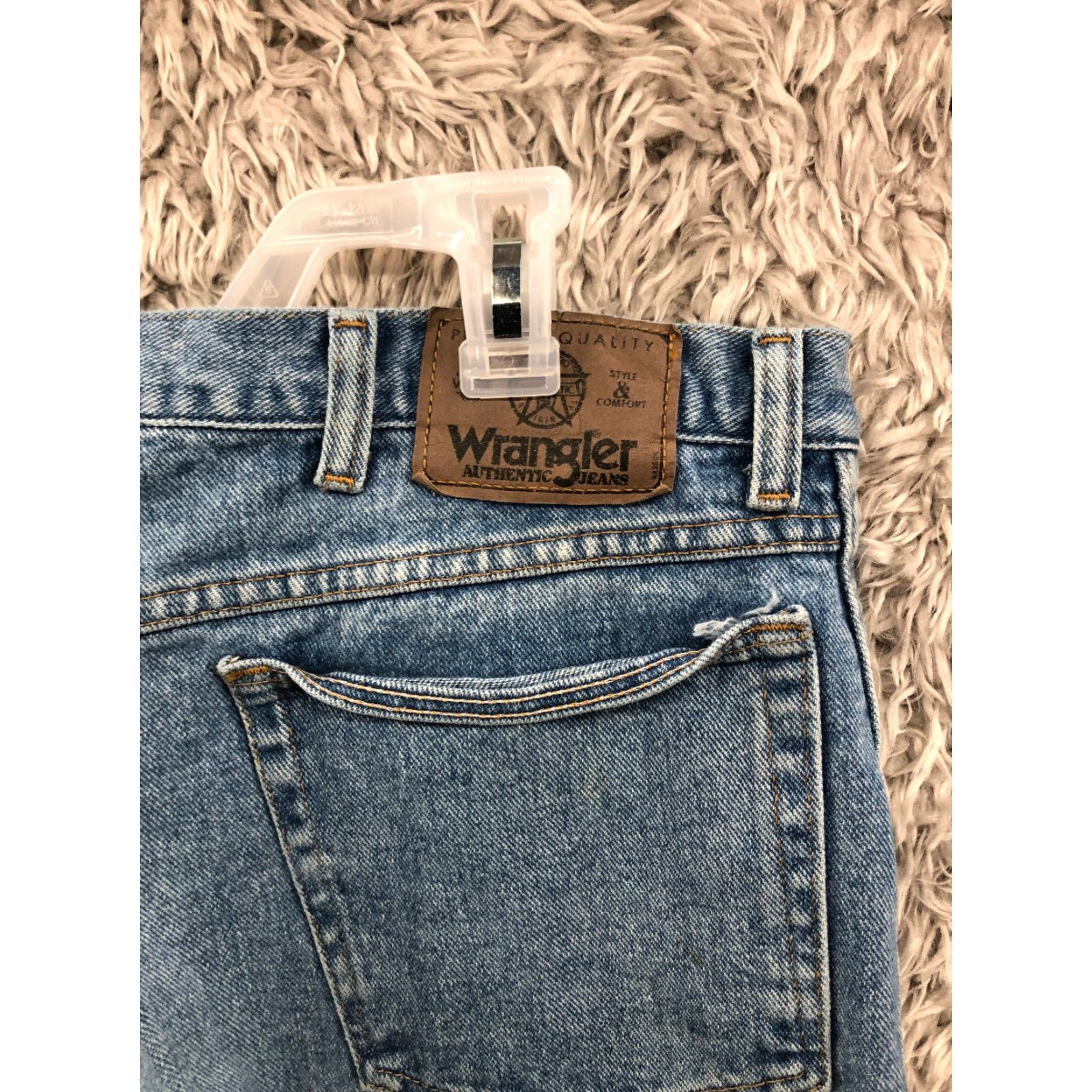 Wrangler Wrangler Jeans Size 38x32 Mens Mid Rise Straight Leg Dark Wash Blue Denim Size US 38 / EU 54 - 6 Thumbnail