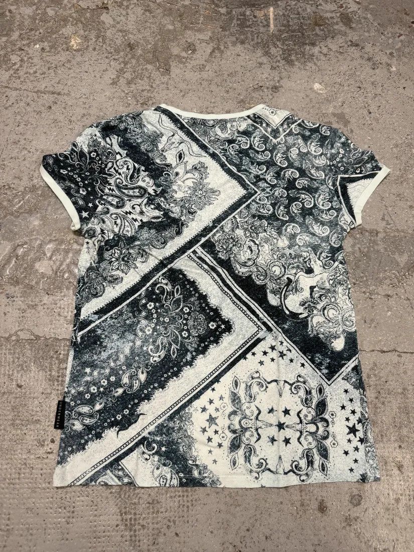 Designer × Just Cavalli × Vintage 2010s Cavalli Ornament Blue Presley Print T-Shirt Size S / US 4 / IT 40 - 2 Thumbnail