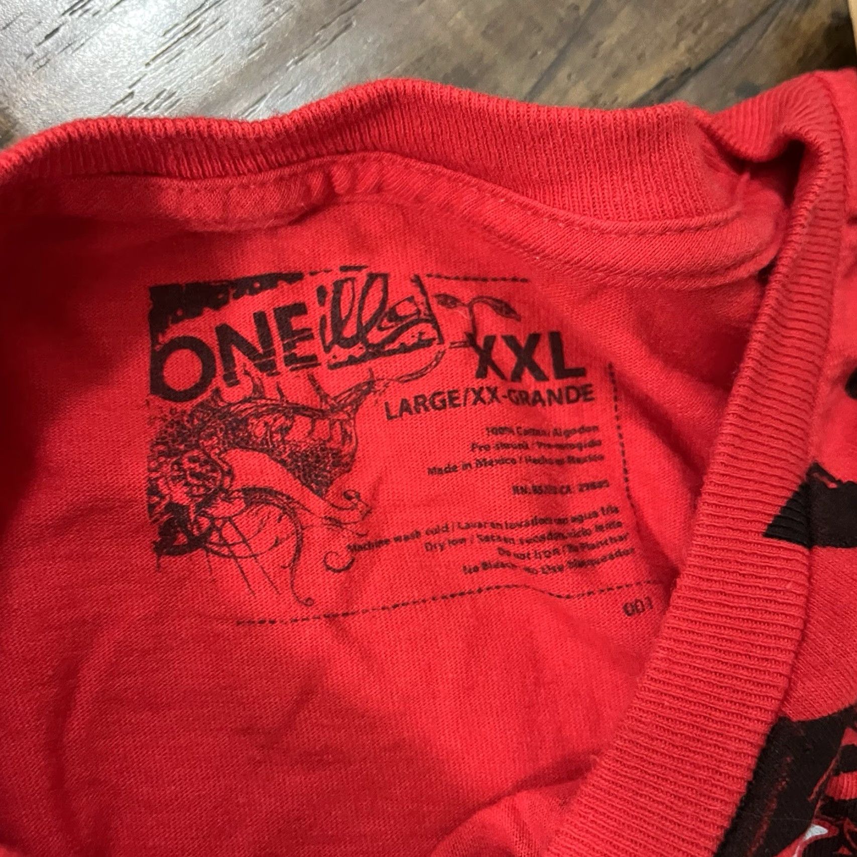 O'Neill VINTAGE O'Neill T-Shirt Mens Red 2XL Crew Neck Short Sleeve 90s Grunge Y2K Gothic Surf Affliction Goth Skate Timeframe: 90s, Y2K, Vintage Size US XXL / EU 58 / 5 - 4 Thumbnail