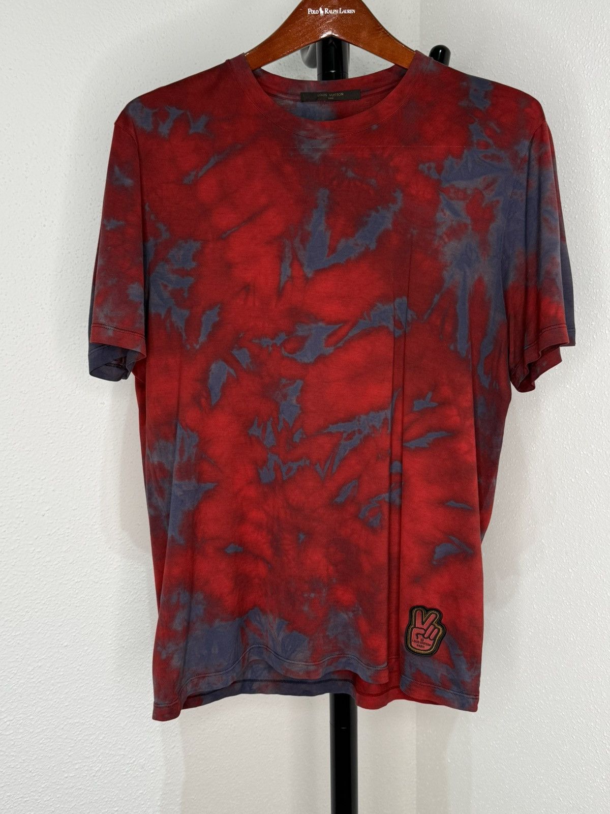 Louis Vuitton Louis Vuitton - Kim Jones Patched Tie Dye Tee Size US M / EU 48-50 / 2 - 1 Thumbnail