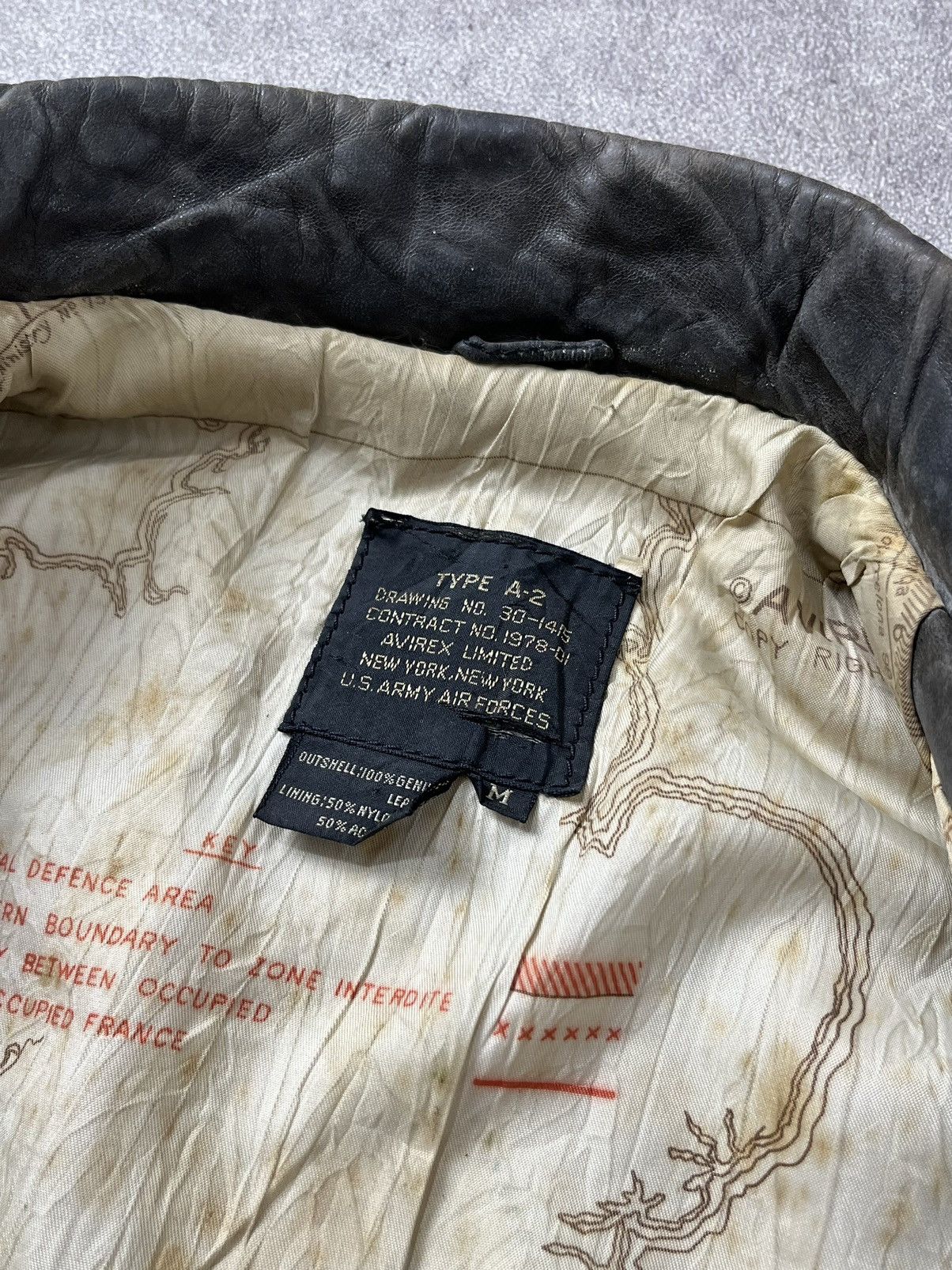 Avirex AVIREX type A-2 topgun 80’s distressed leather flight jacket Size US L / EU 52-54 / 3 - 14 Thumbnail