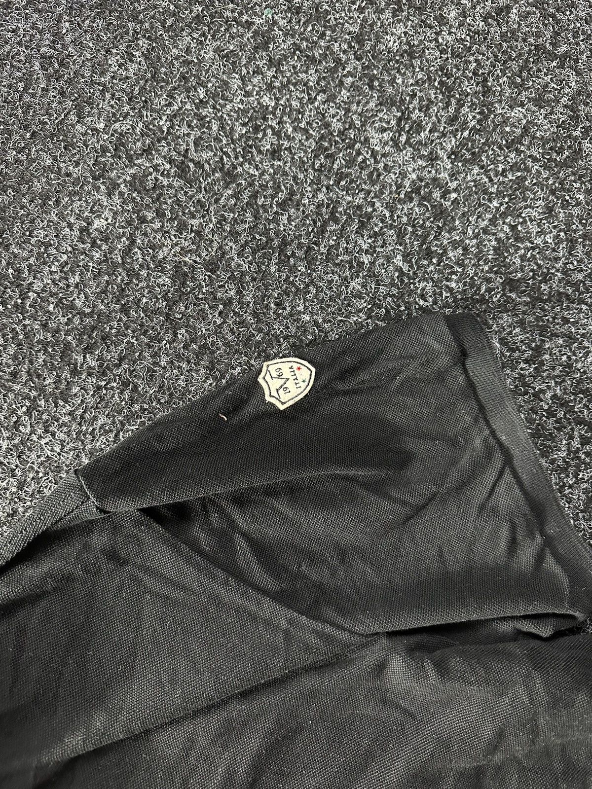 Designer × Versace × Vintage 🚨VNTG VERSACE POLO BLACK LOGO very rare 00s big logo Size US XXL / EU 58 / 5 - 5 Thumbnail
