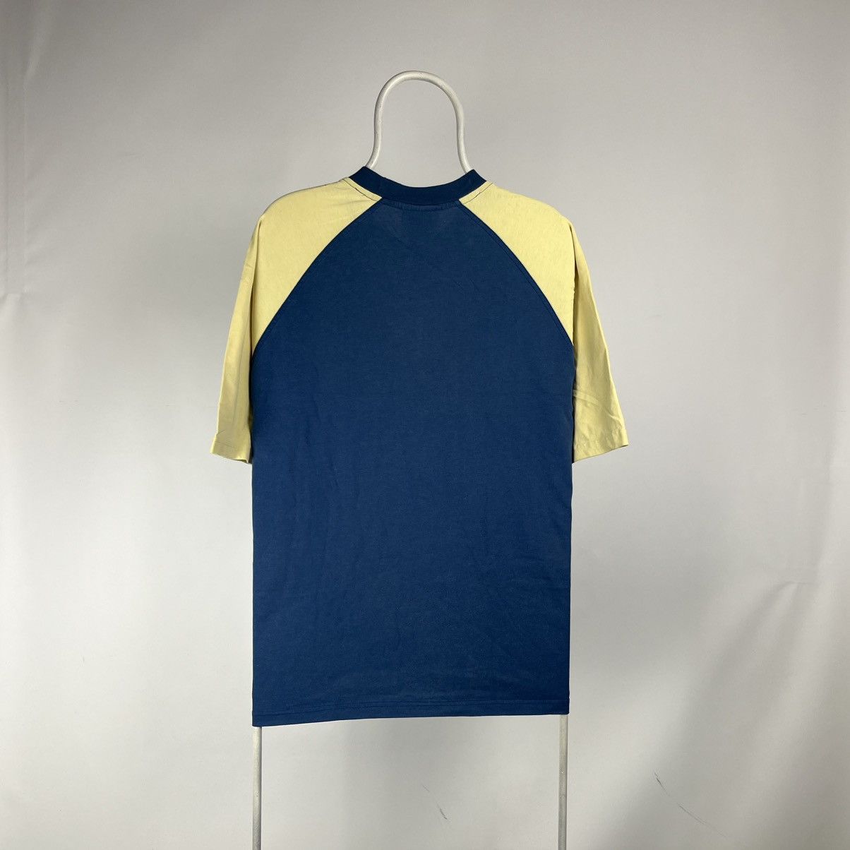 Adidas Vintage Adidas Trefoil Logo T-shirt size Large Size US L / EU 52-54 / 3 - 2 Thumbnail