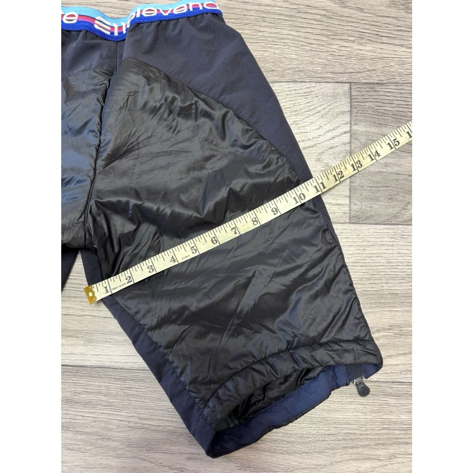 Zephyr VINTAGE Elevenate Zephyr Womens Ski Touring Shorts Black XS Womens Athletic Skiing Size 26" / US 2 / IT 38 - 4 Thumbnail