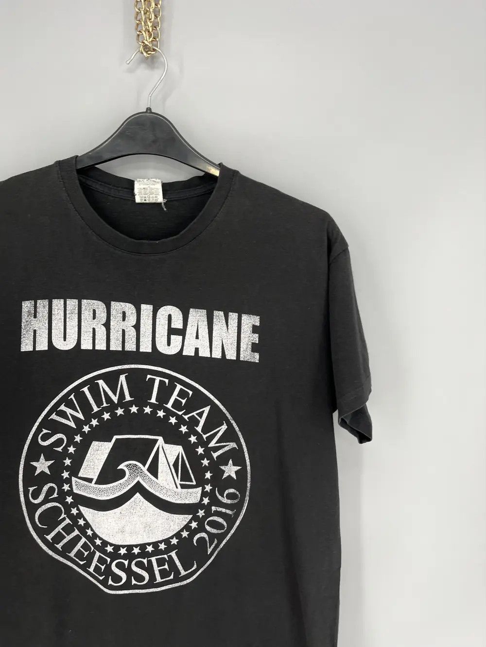 Band Tees Vintage hurricane over the edge band tees Streetwear Size US L / EU 52-54 / 3 - 5 Thumbnail