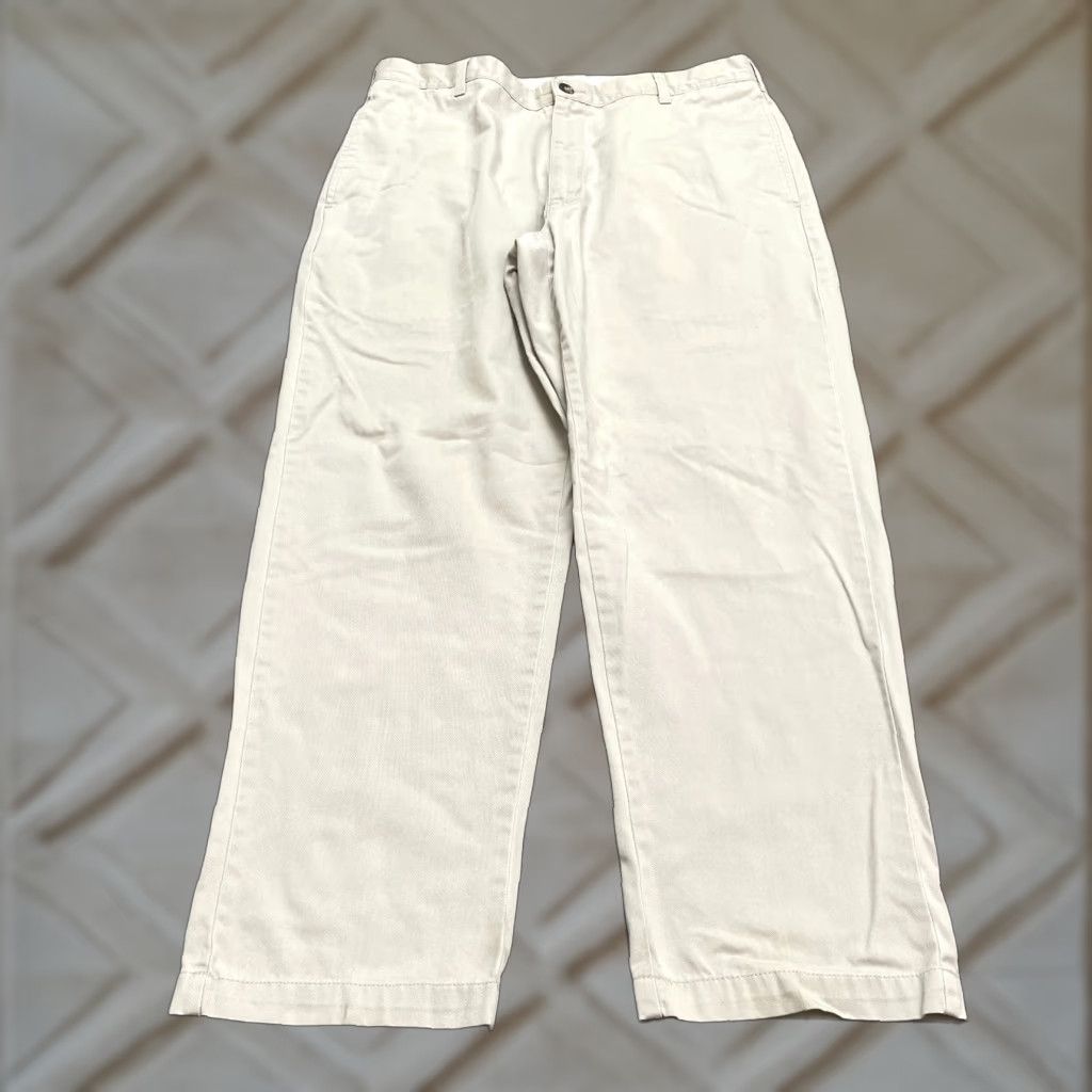 Vintage L.L. Bean Classic Fit Khaki Pants Mens 36x29 Beige Straight Leg 90s Y2K Size US 36 / EU 52 - 1 Thumbnail