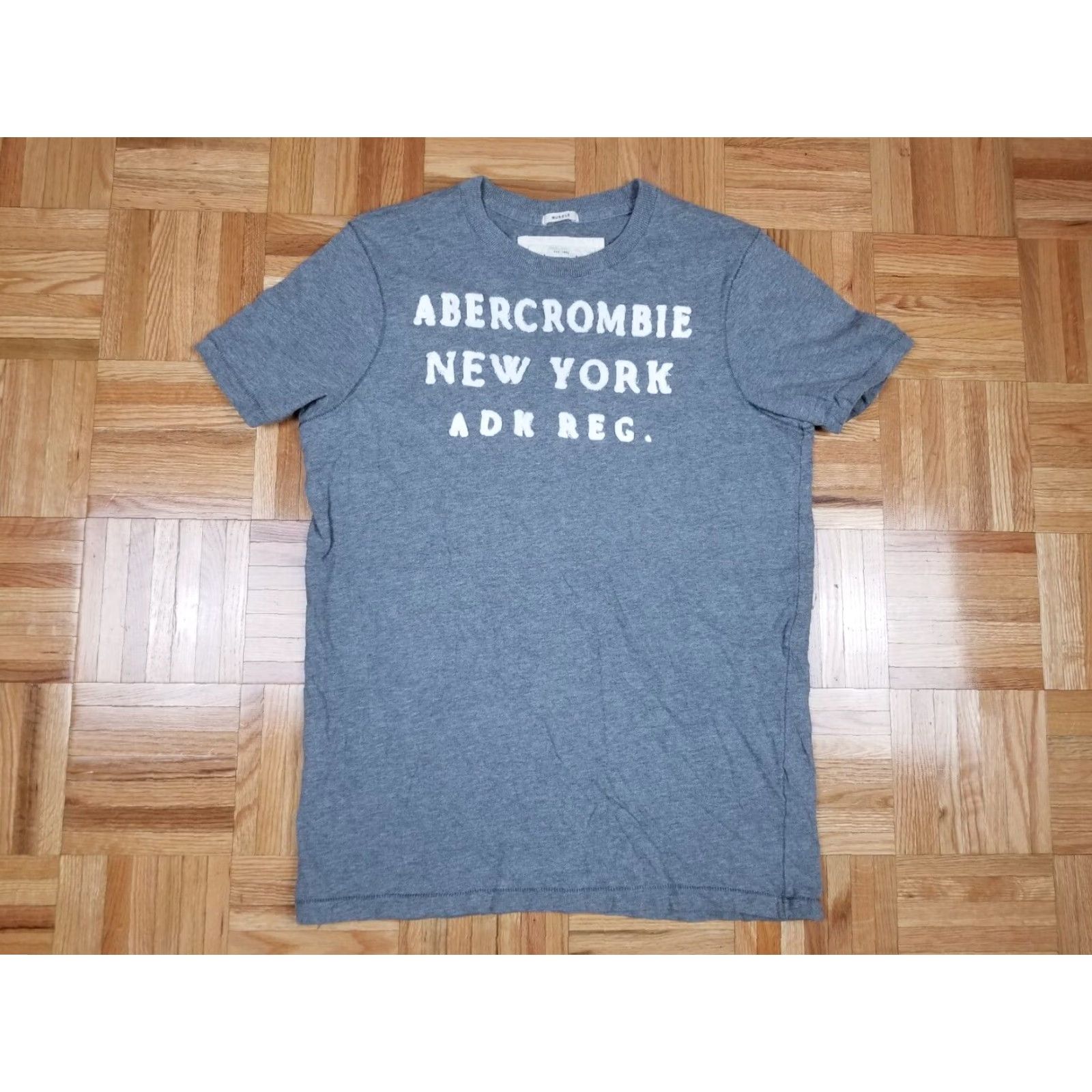 Abercrombie & Fitch VINTAGE Abercrombie & Fitch Gray Muscle T-SHIRT Large L Men Short Sleeve Round Neck Cotton USA Band Retro 90s Size US L / EU 52-54 / 3 - 2 Thumbnail