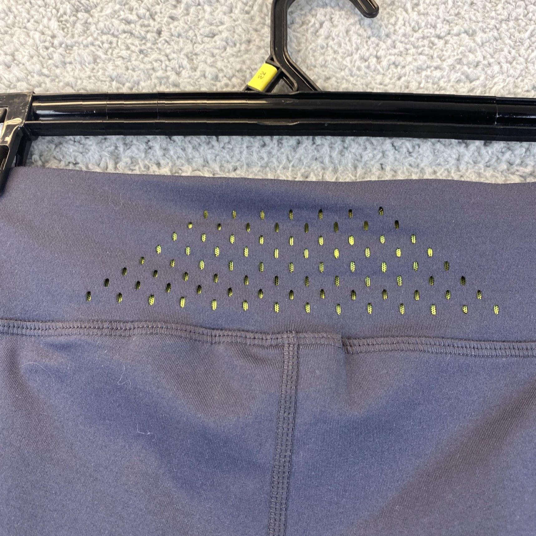 Champion C9 by Champion Women's Yoga Pants Size M Gray Cropped / 58-12 Size 32" / US 10 / IT 46 - 7 Thumbnail