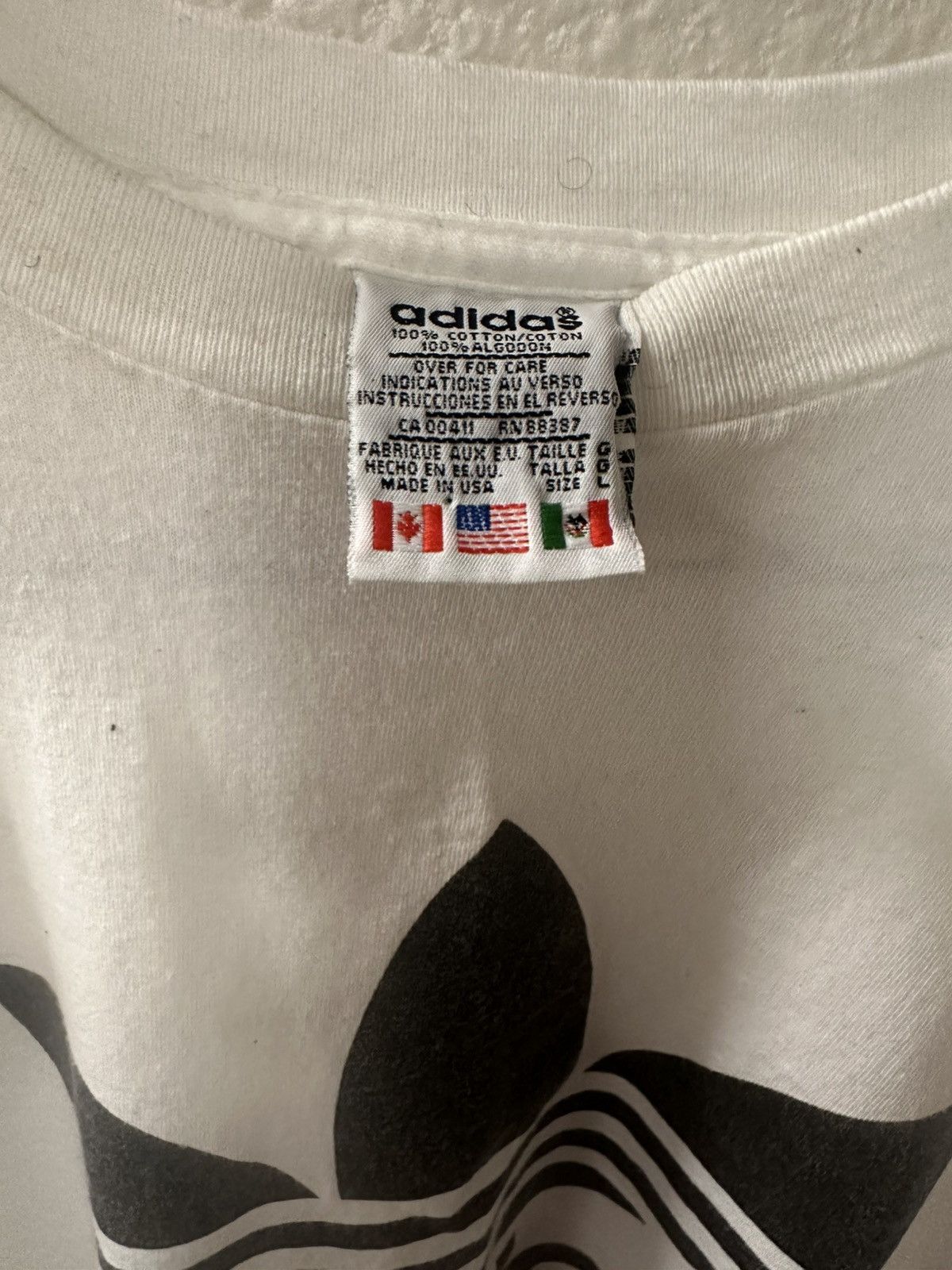 Adidas Vintage adidas Tee Size US L / EU 52-54 / 3 - 5 Thumbnail