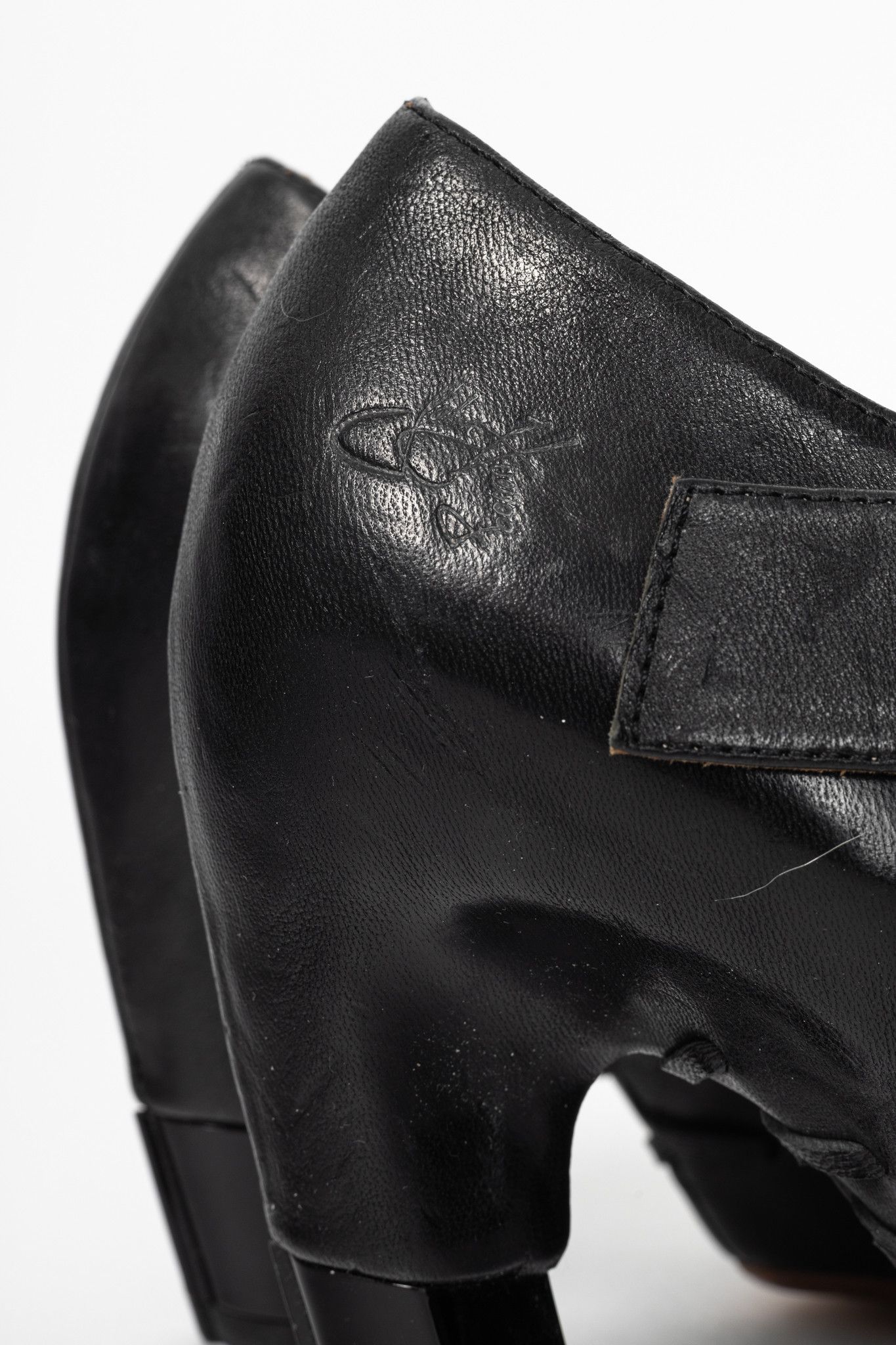 John Fluevog John Fluevog Pollux Black T-Strap Buckle Heels Size US 10 / IT 40 - 9 Thumbnail