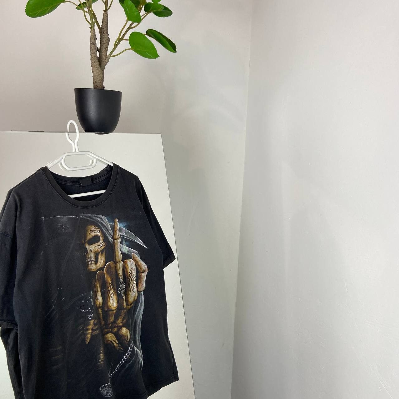 Band Tees Vintage Spiral Boxy Fit Over Print T-Shirt Skeleton Y2K Size US XXL / EU 58 / 5 - 1 Thumbnail