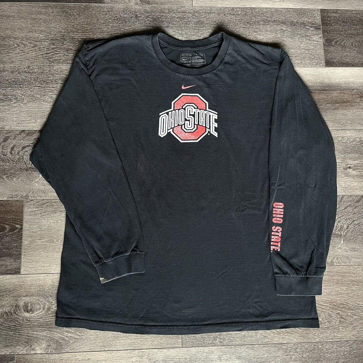 Vintage Nike Ohio State Buckeye Center Swoosh Longsleeve Tee