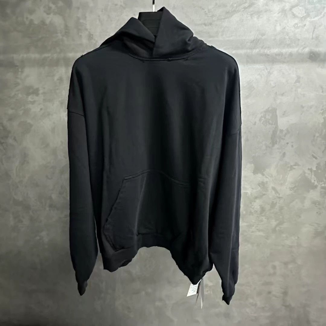 Balenciaga Balenciaga Black Logo Embroidered Hoodie - dmc Size US M / EU 48-50 / 2 - 1 Thumbnail