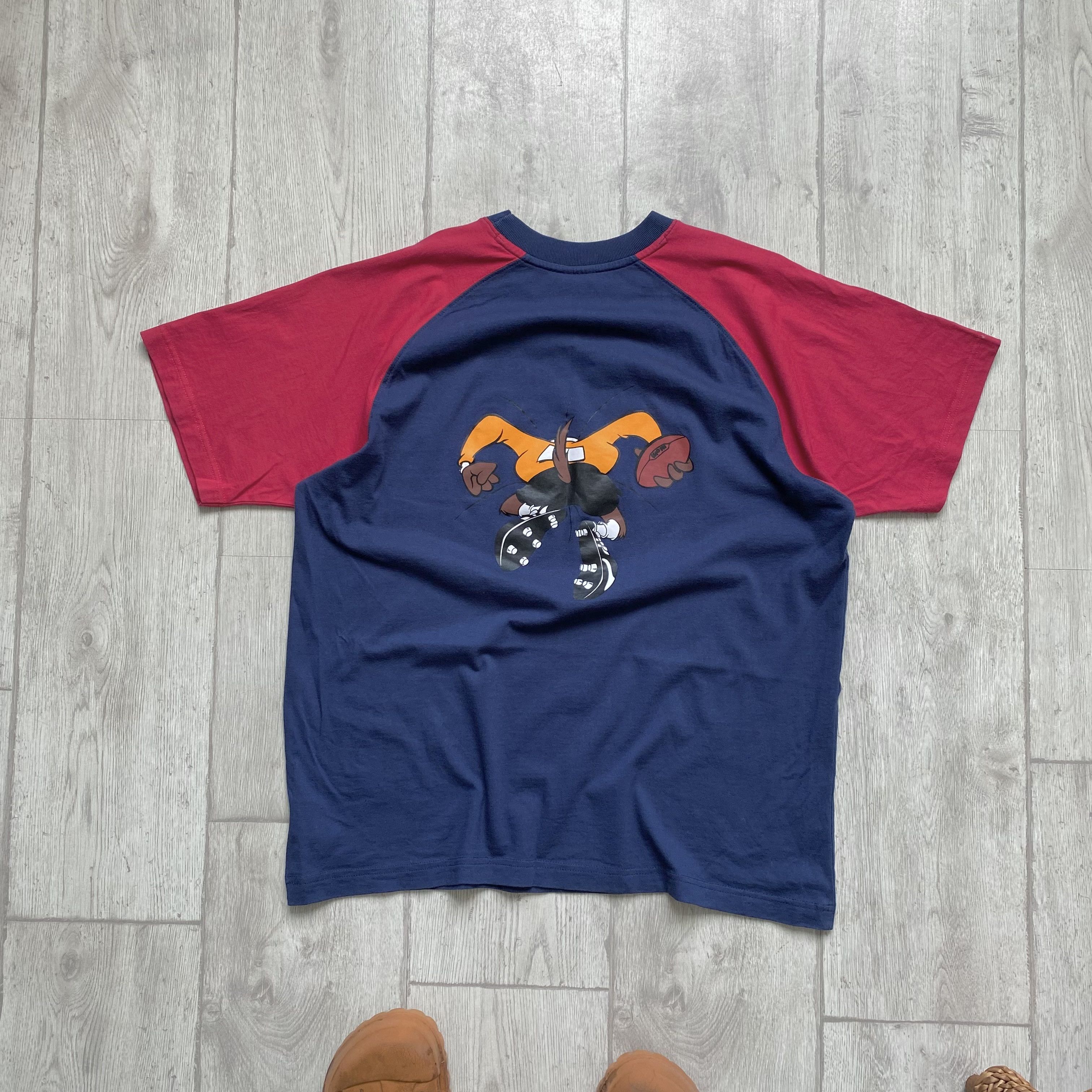 Warner Bros 🏈 Vintage 90s Looney tunes TAZ rugby logo tee Warner bros Size US M / EU 48-50 / 2 - 2 Thumbnail