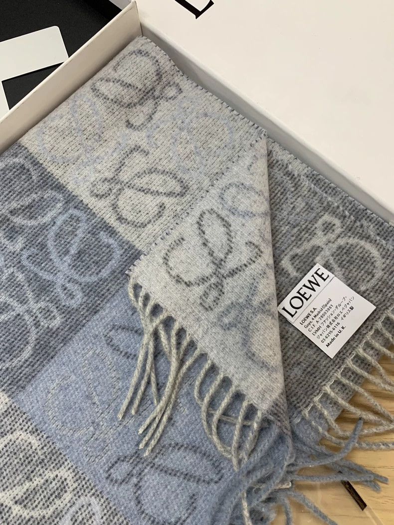 Loewe LOEWE Woolen Scarf, Blue Cashmere Scarf with Checkerboard Size ONE SIZE - 5 Thumbnail
