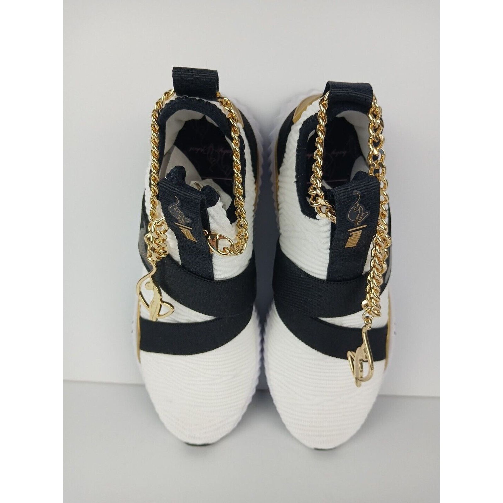 Puma Puma Baby Phat X Defy Mid Women Sz 6.5 White/Blk Shoes Size US 6.5 / IT 36.5 - 14 Thumbnail