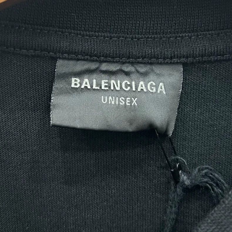 Balenciaga Balenciaga Surfer made old short sleeve T-shirt Size US XS / EU 42 / 0 - 5 Thumbnail