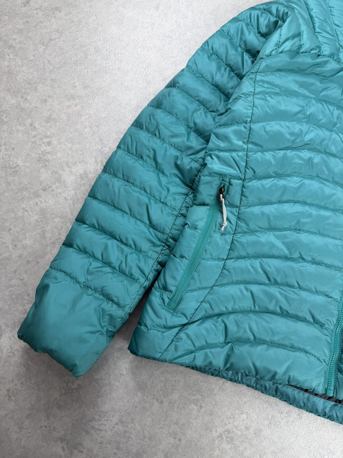 The North Face The North Face Lightweight Puffer Jacket Womens Size M Size M / US 6-8 / IT 42-44 - 4 Thumbnail